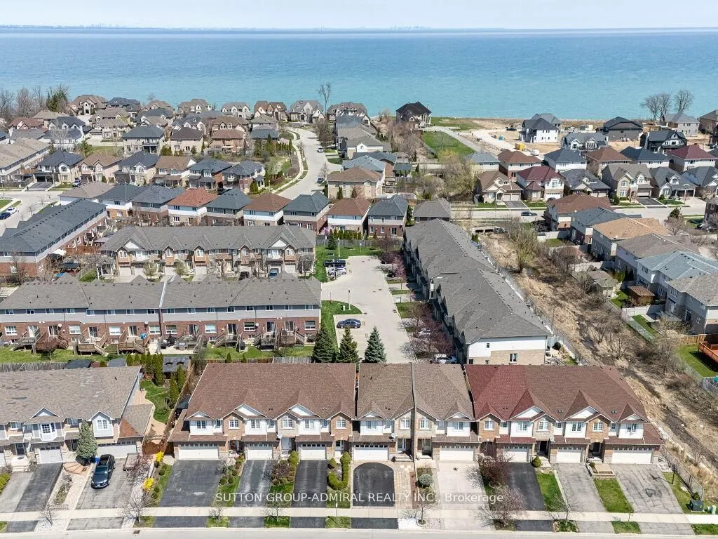 31 Palacebeach Trail
