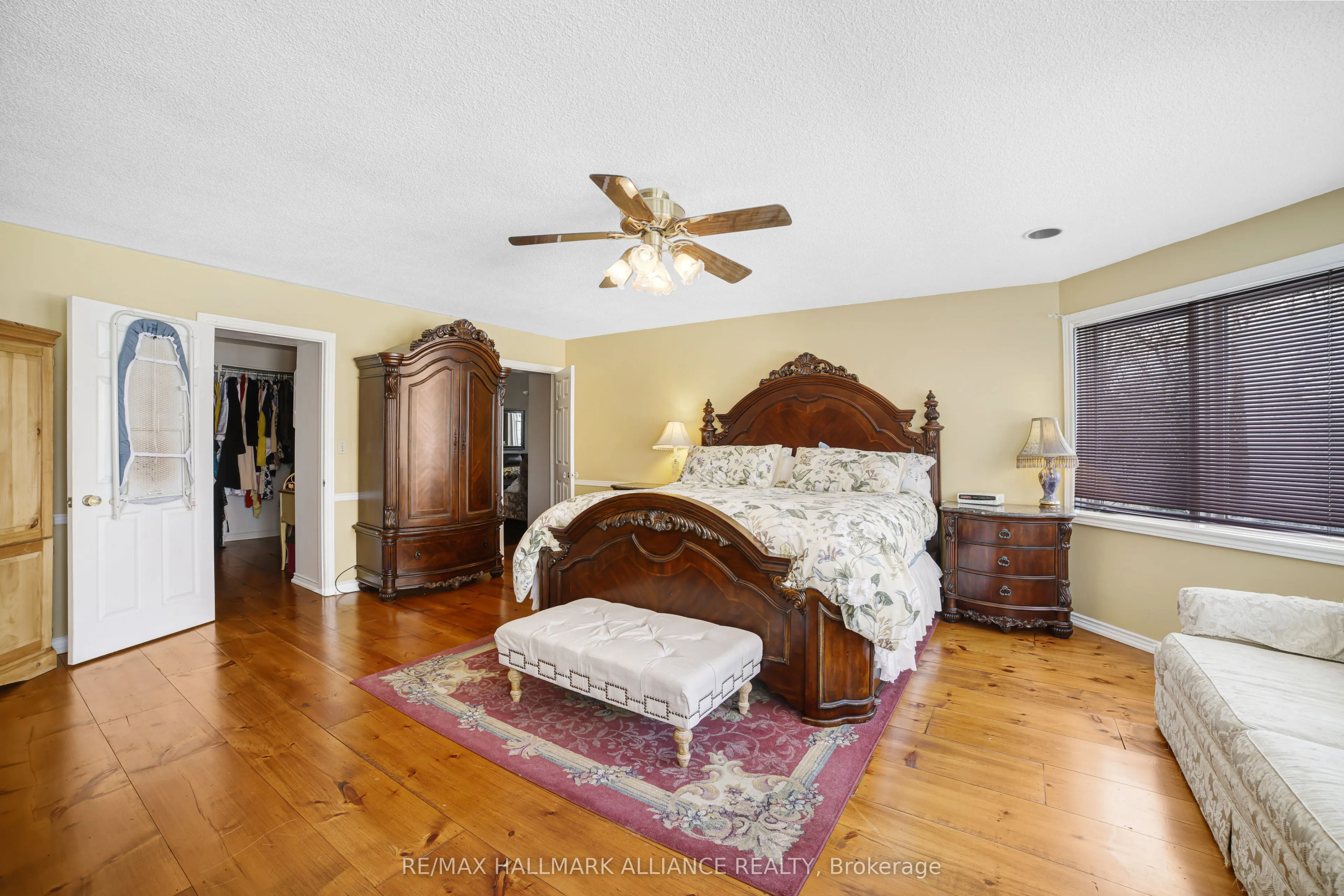 39 Lakeview Drive