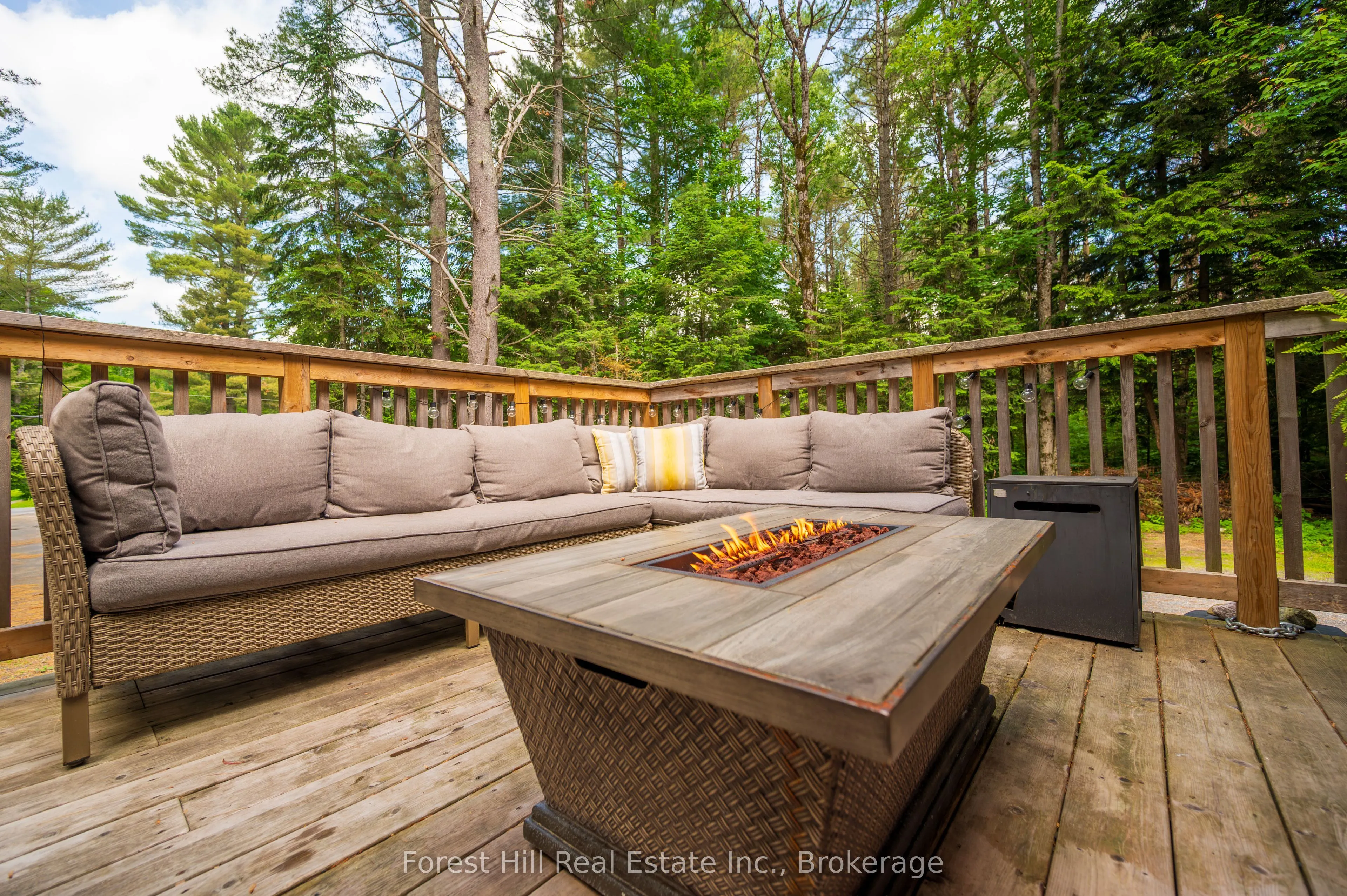 2776 MUSKOKA RD 117 Road S