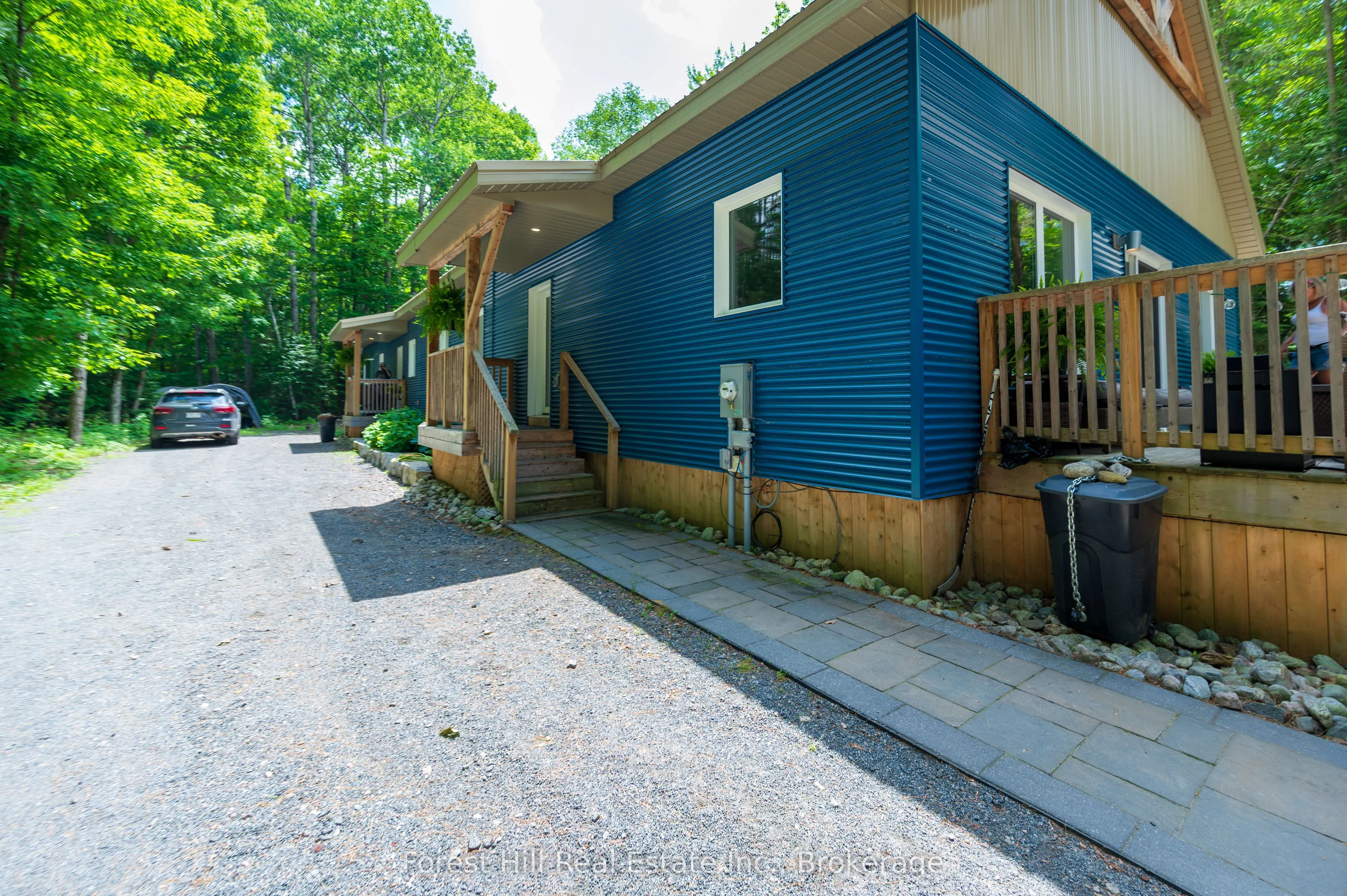 2776 MUSKOKA RD 117 Road S