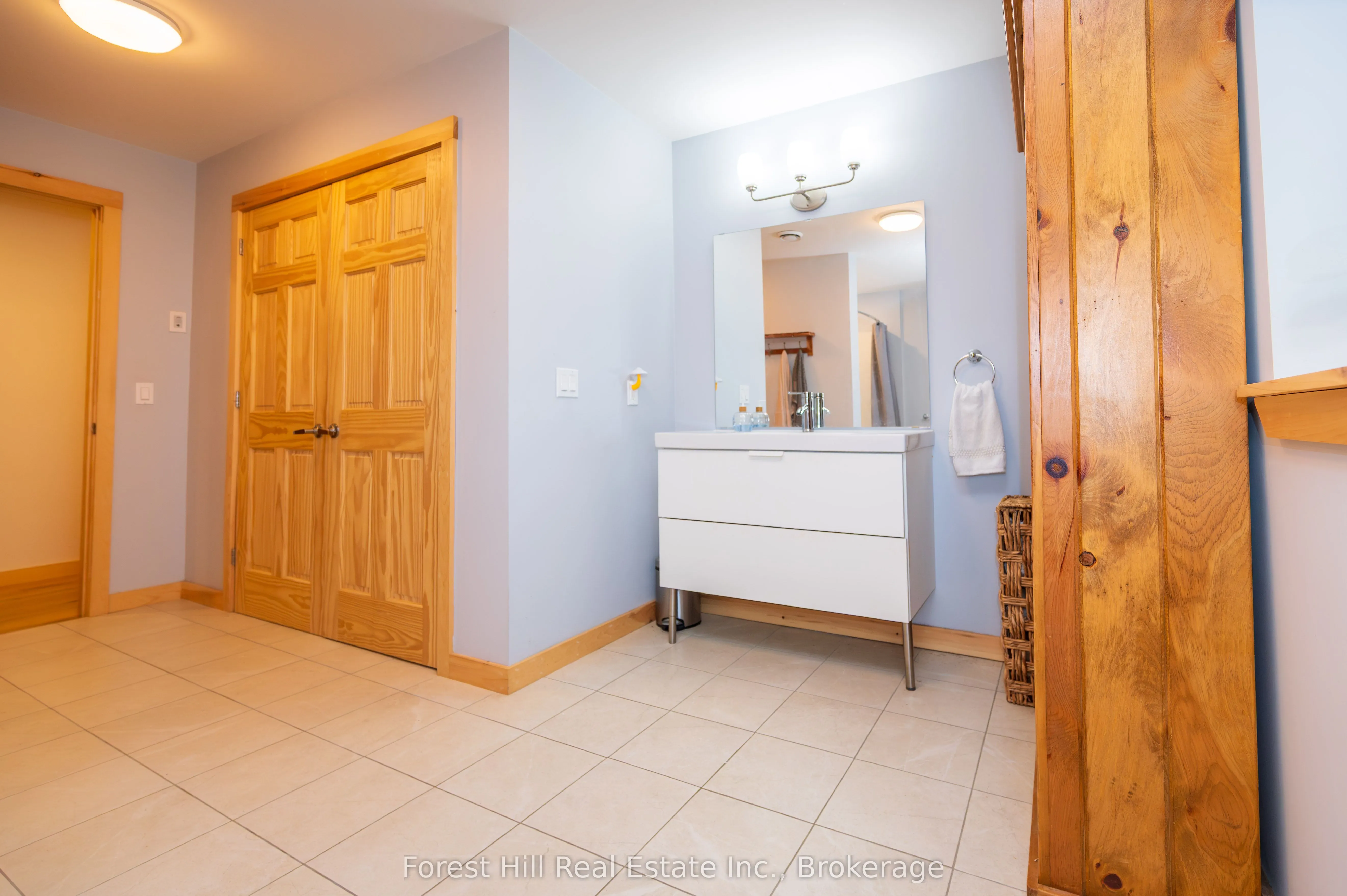 2776 MUSKOKA RD 117 Road S