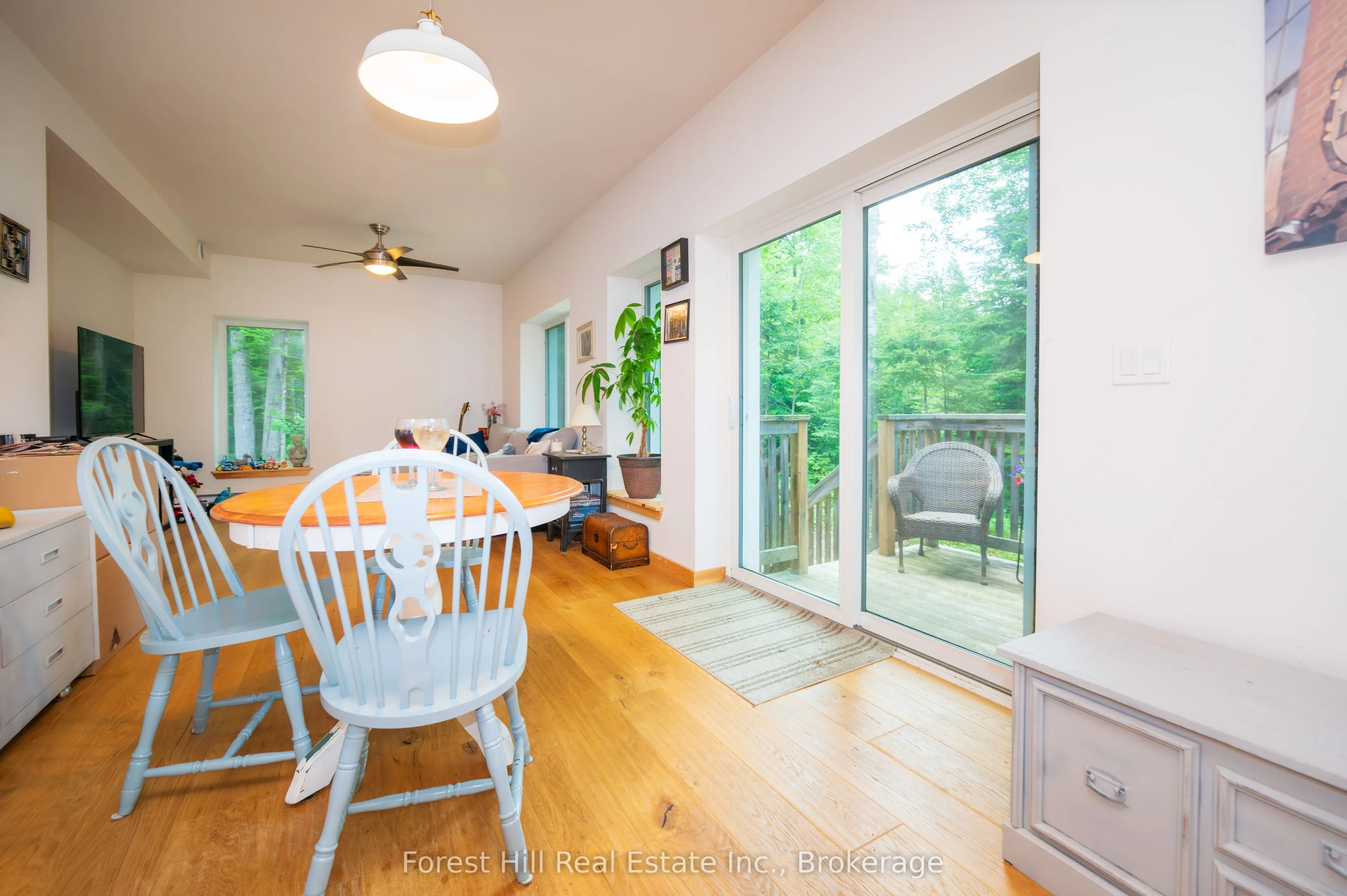 2776 MUSKOKA RD 117 Road S