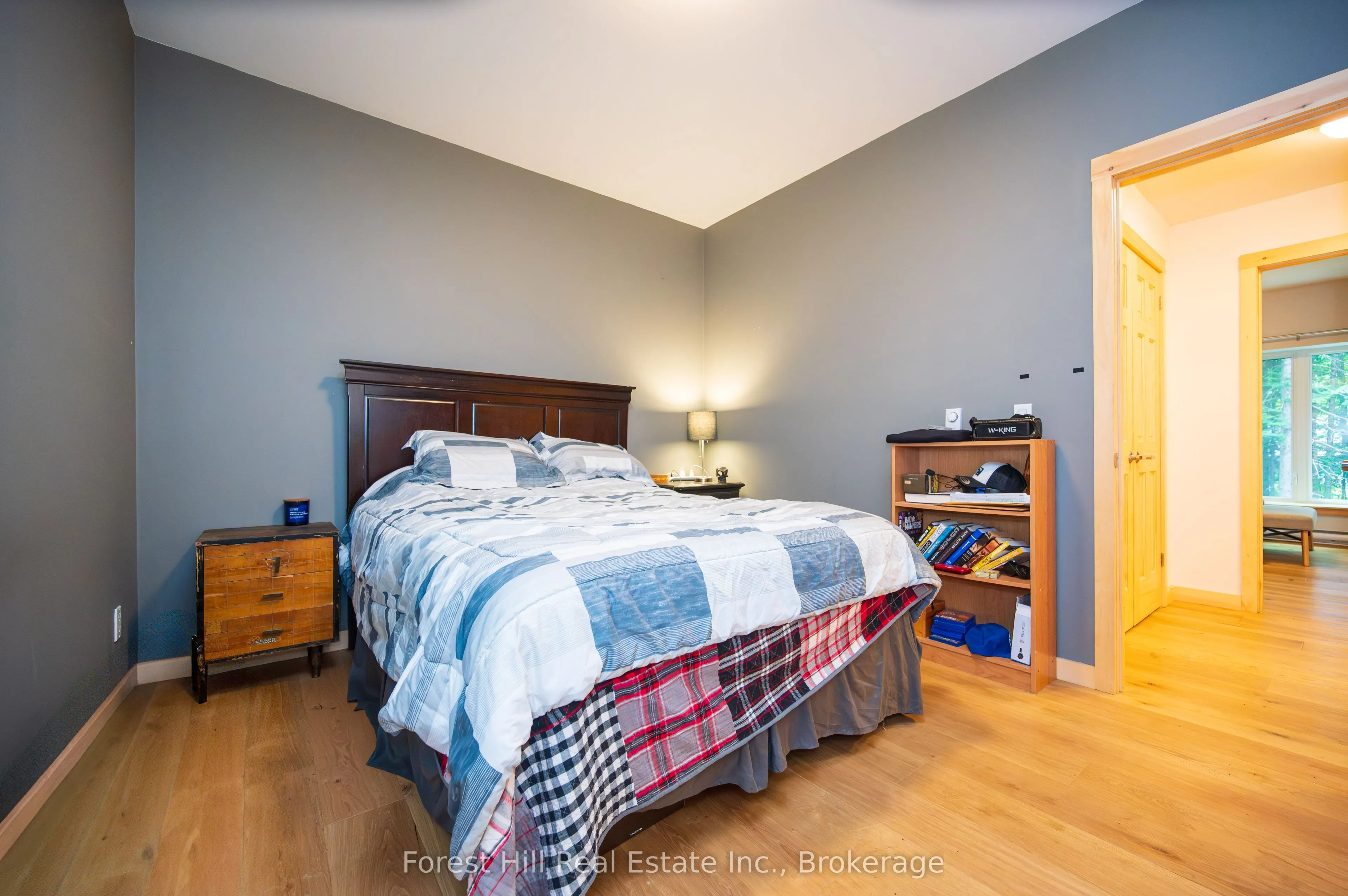 2776 MUSKOKA RD 117 Road S