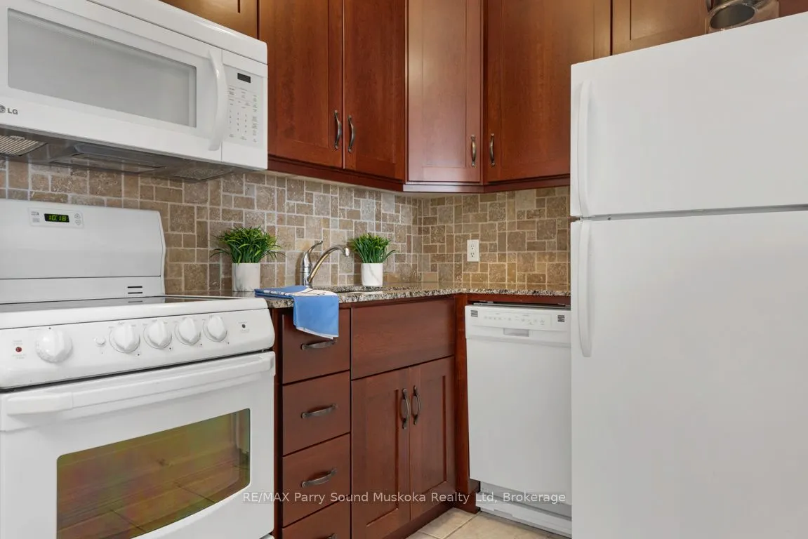 21 Prospect Street, #7
