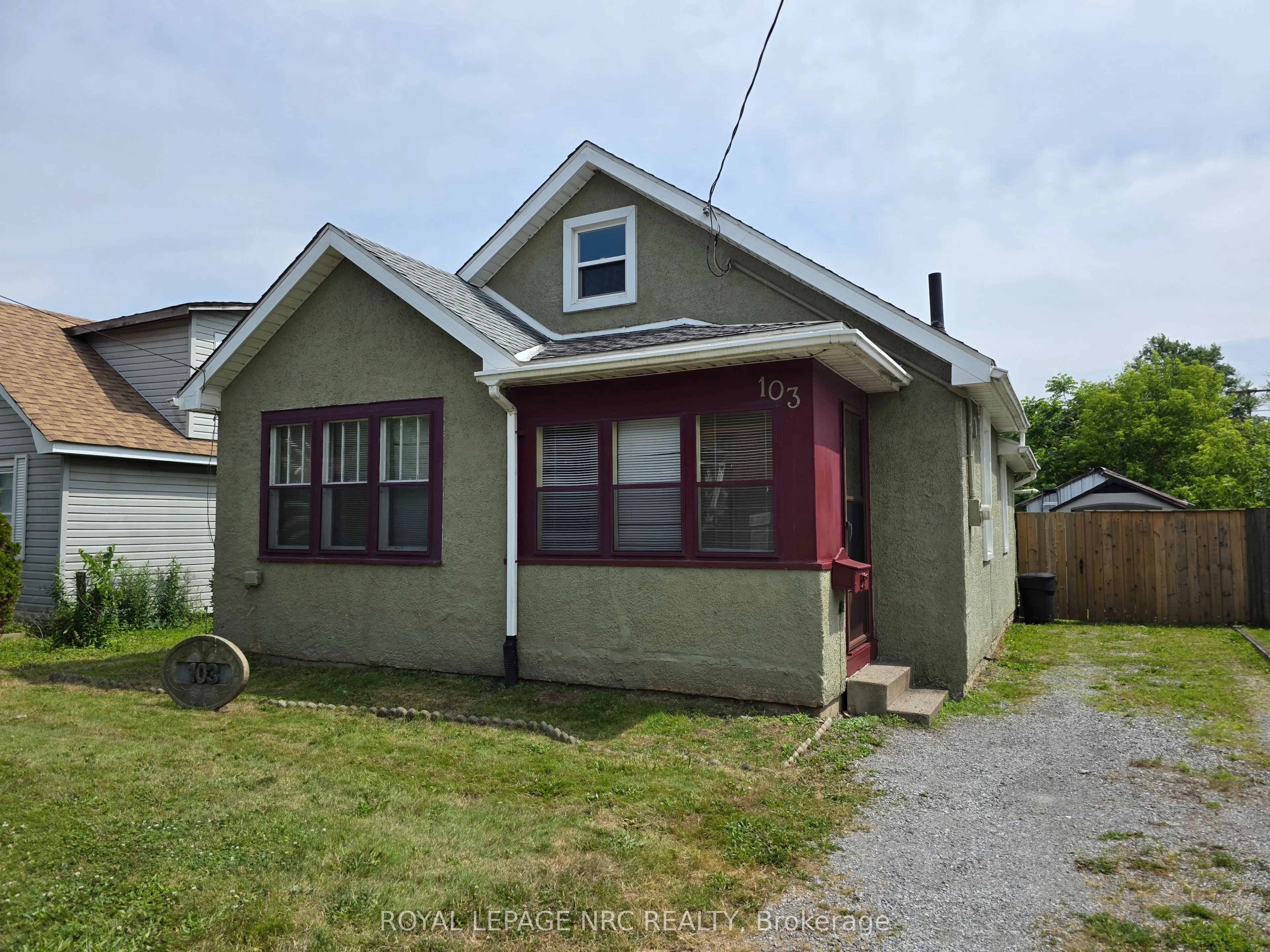 103 Main Street E