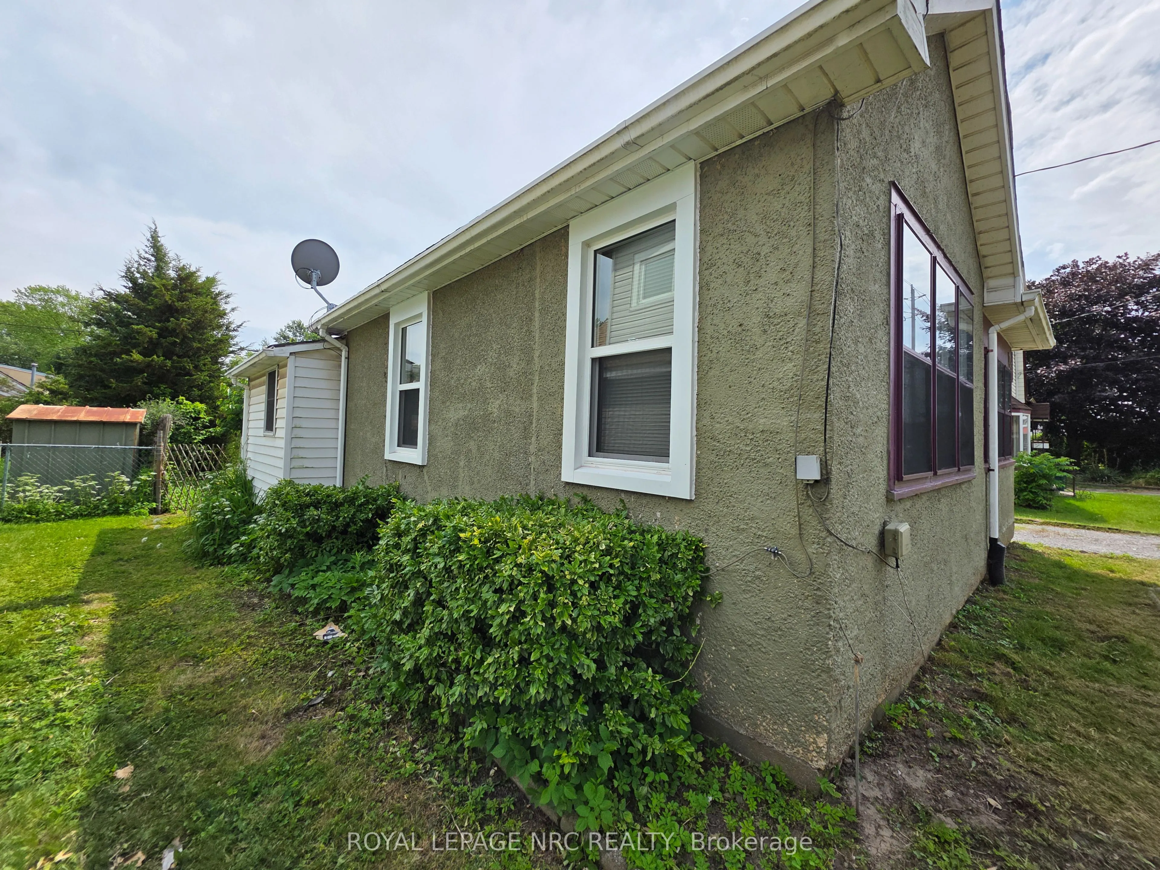 103 Main Street E