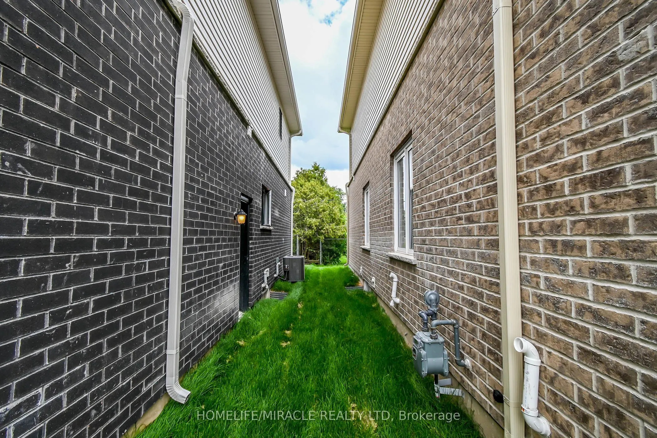 228 Morton Street