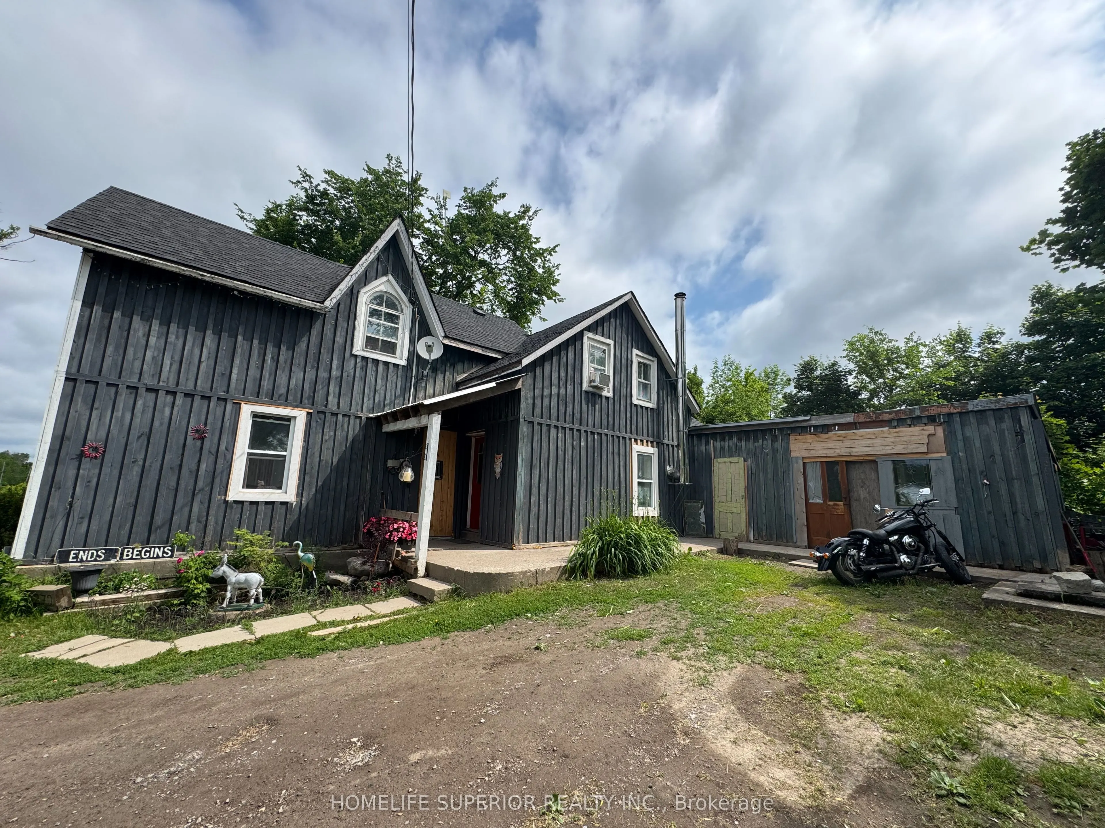 5404 Stirling Marmora Road