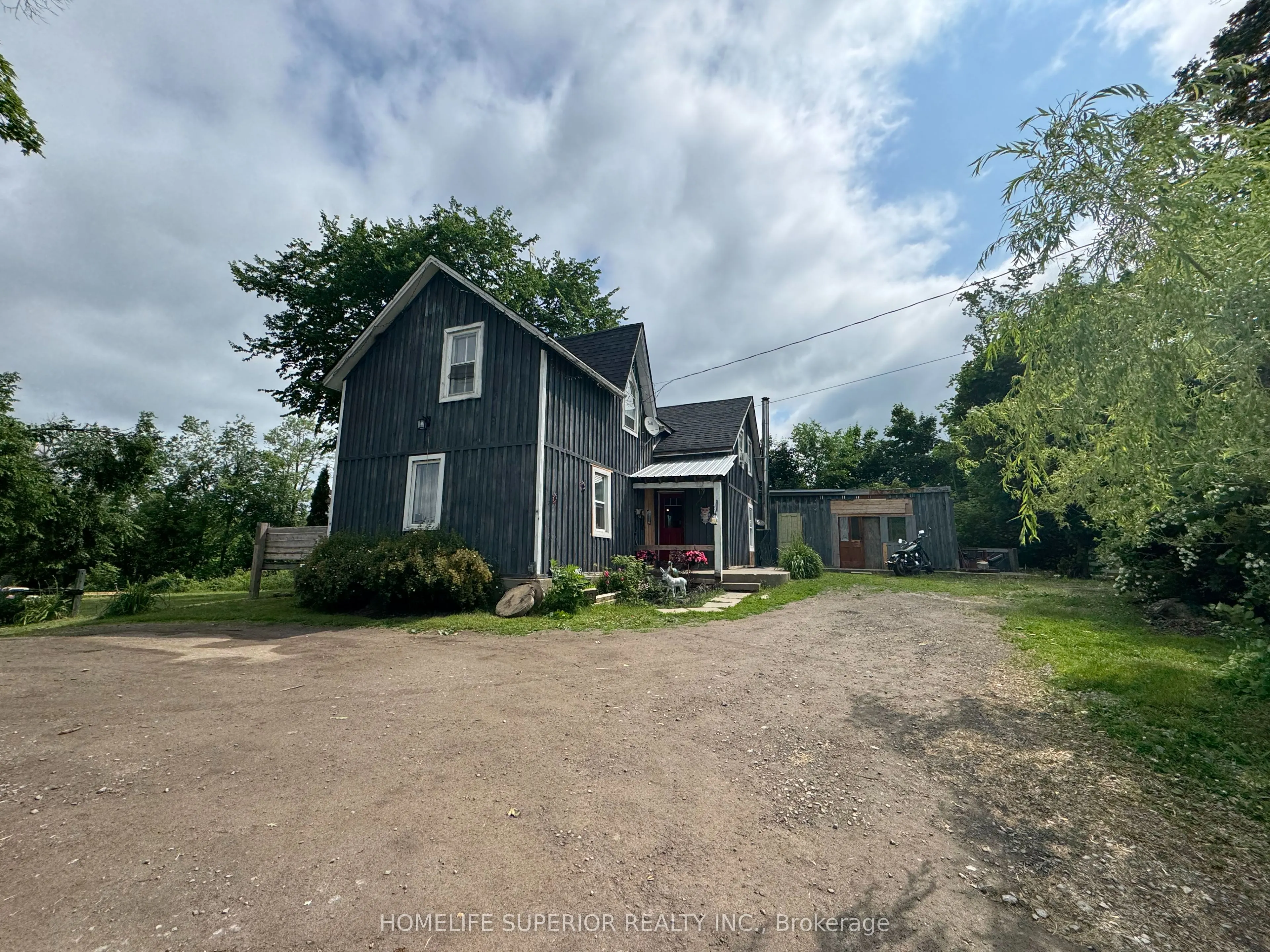 5404 Stirling Marmora Road