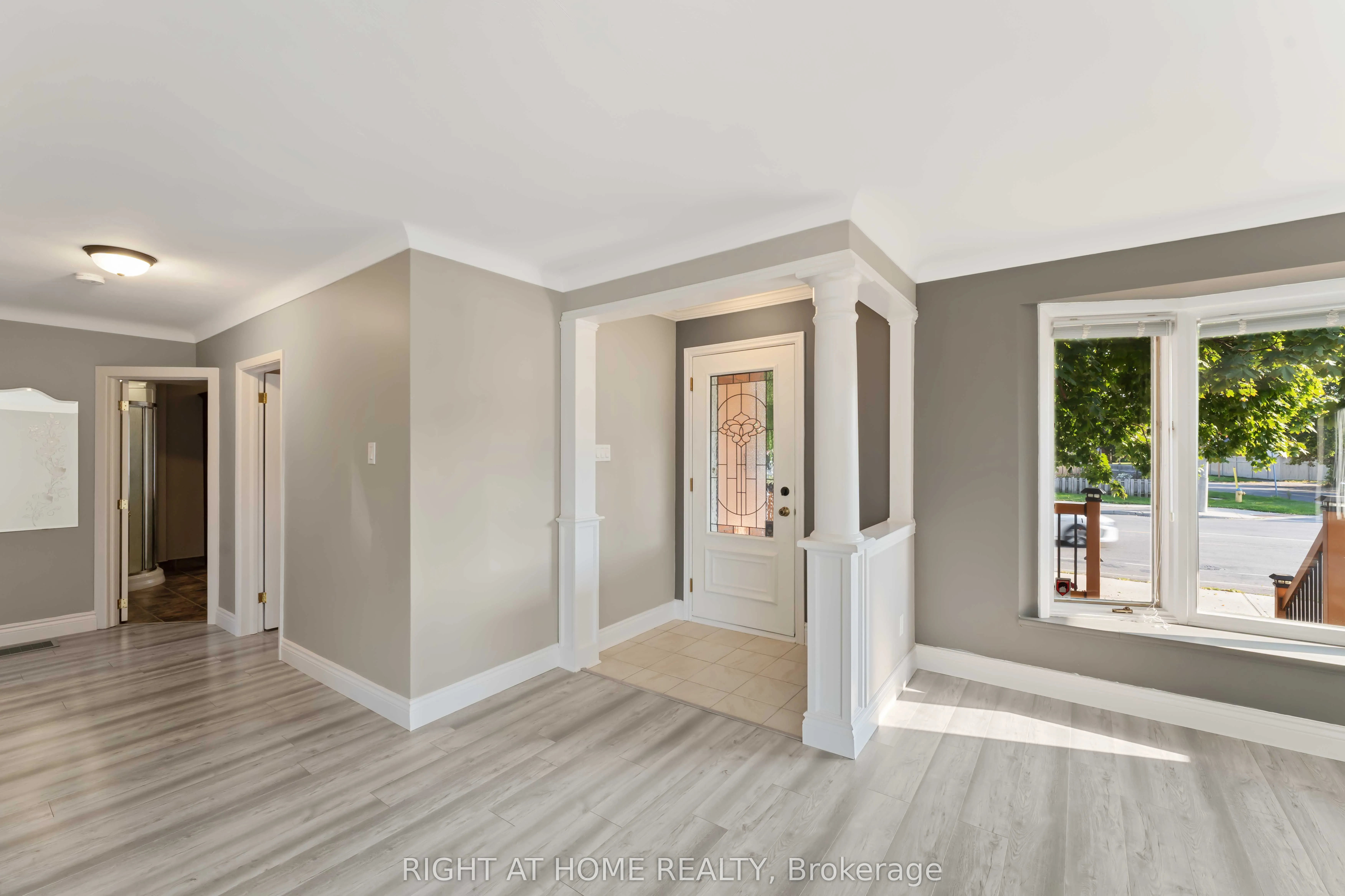599 Donald Street