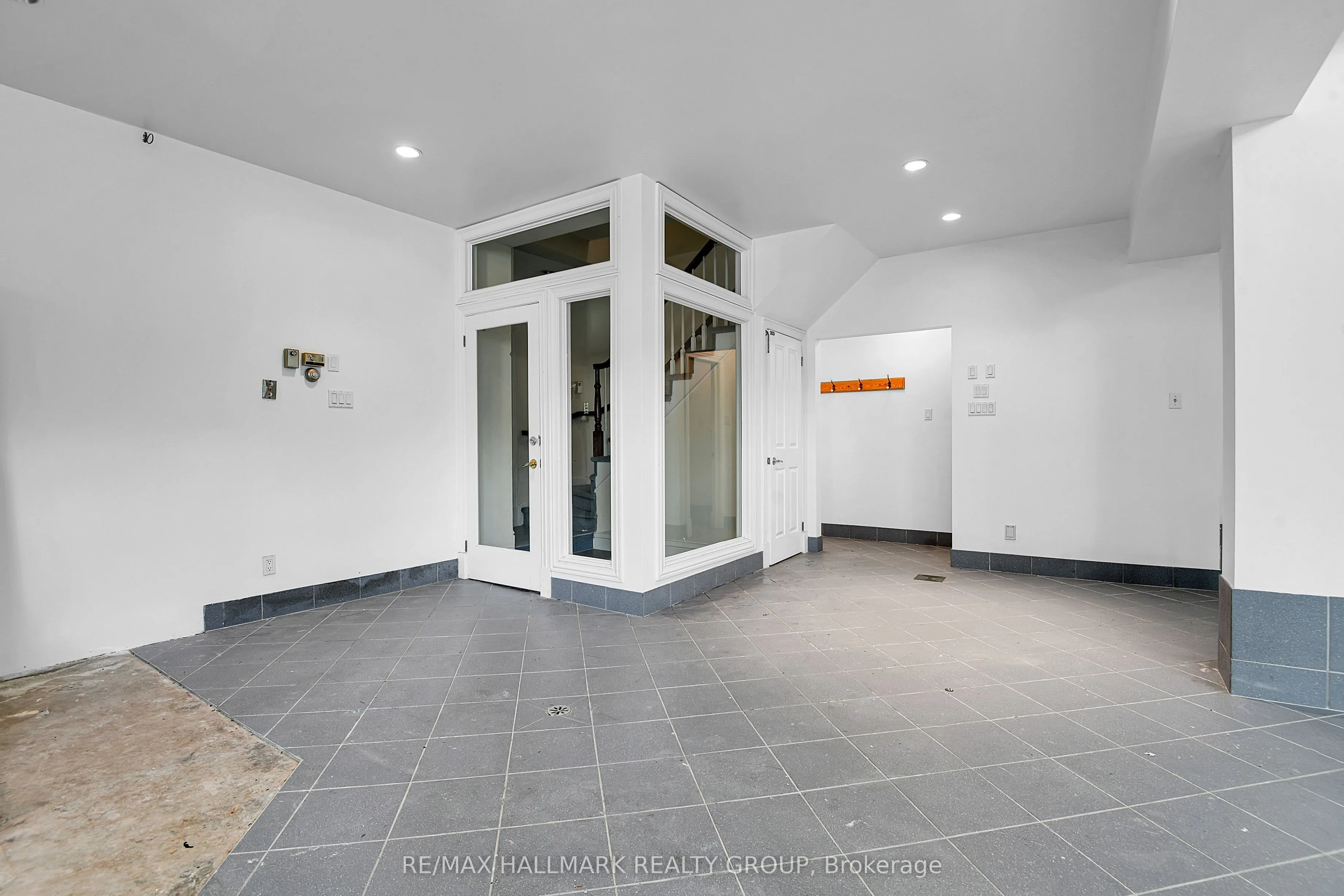 23 DAVIDSON Drive