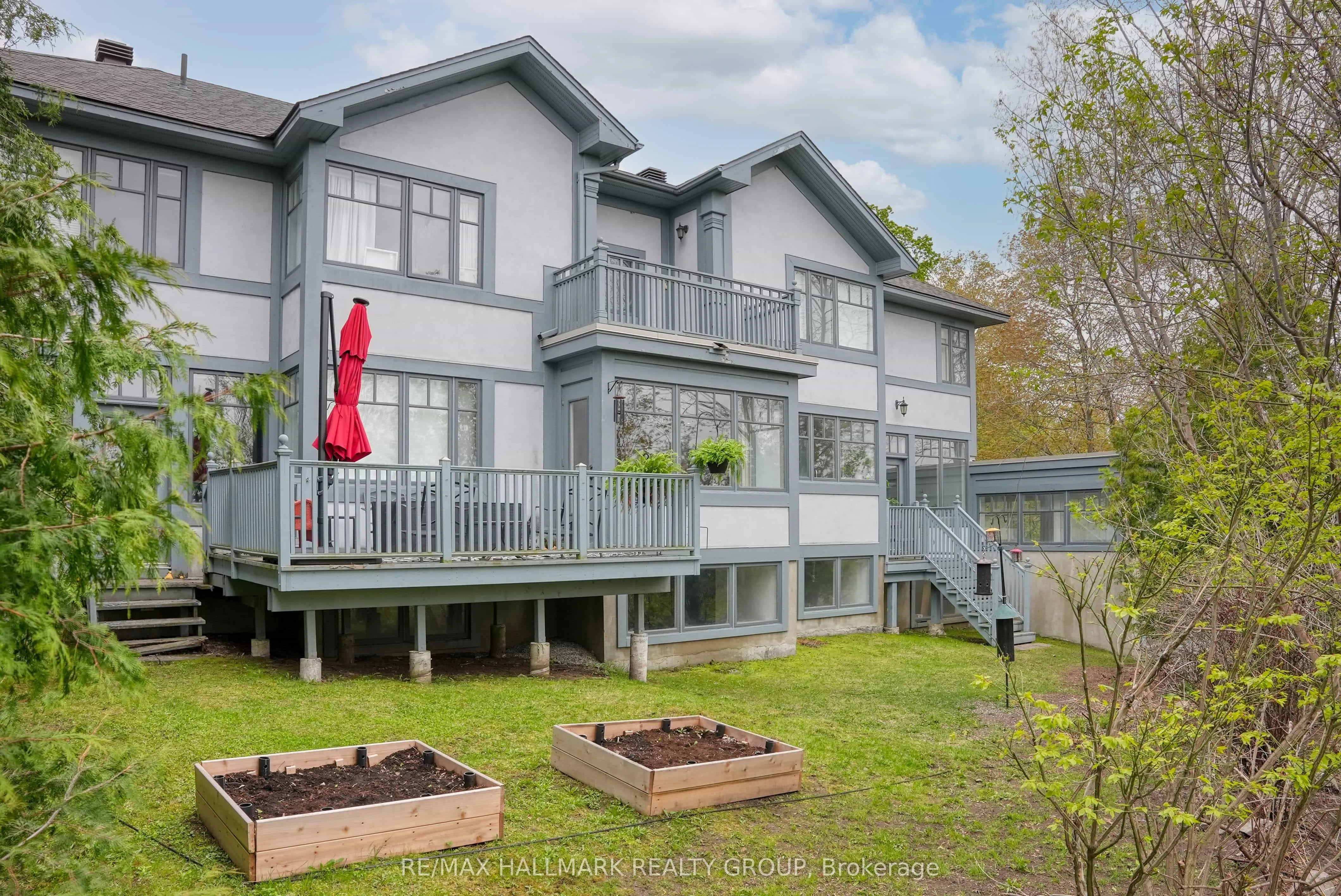 23 DAVIDSON Drive