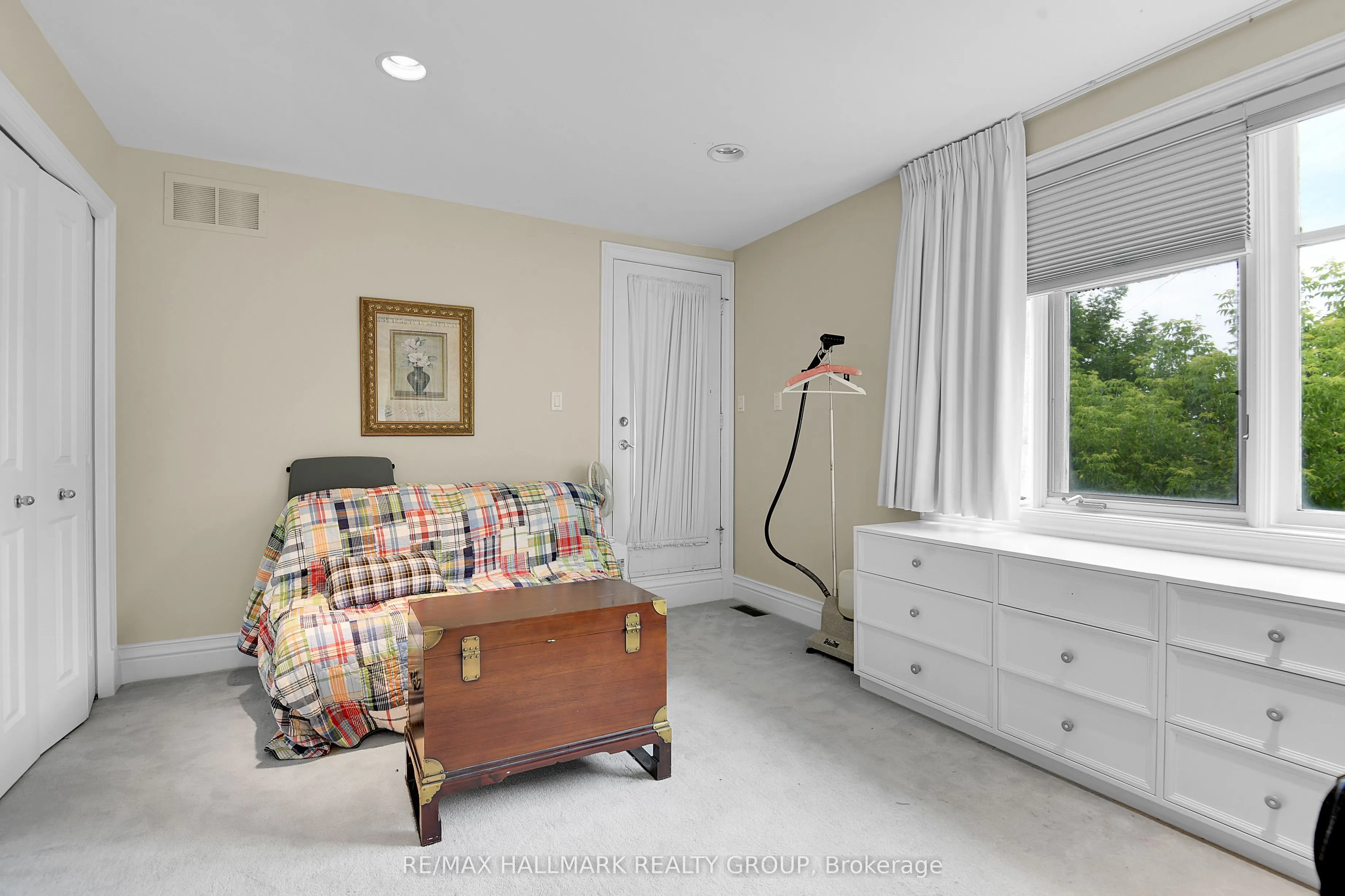 23 DAVIDSON Drive