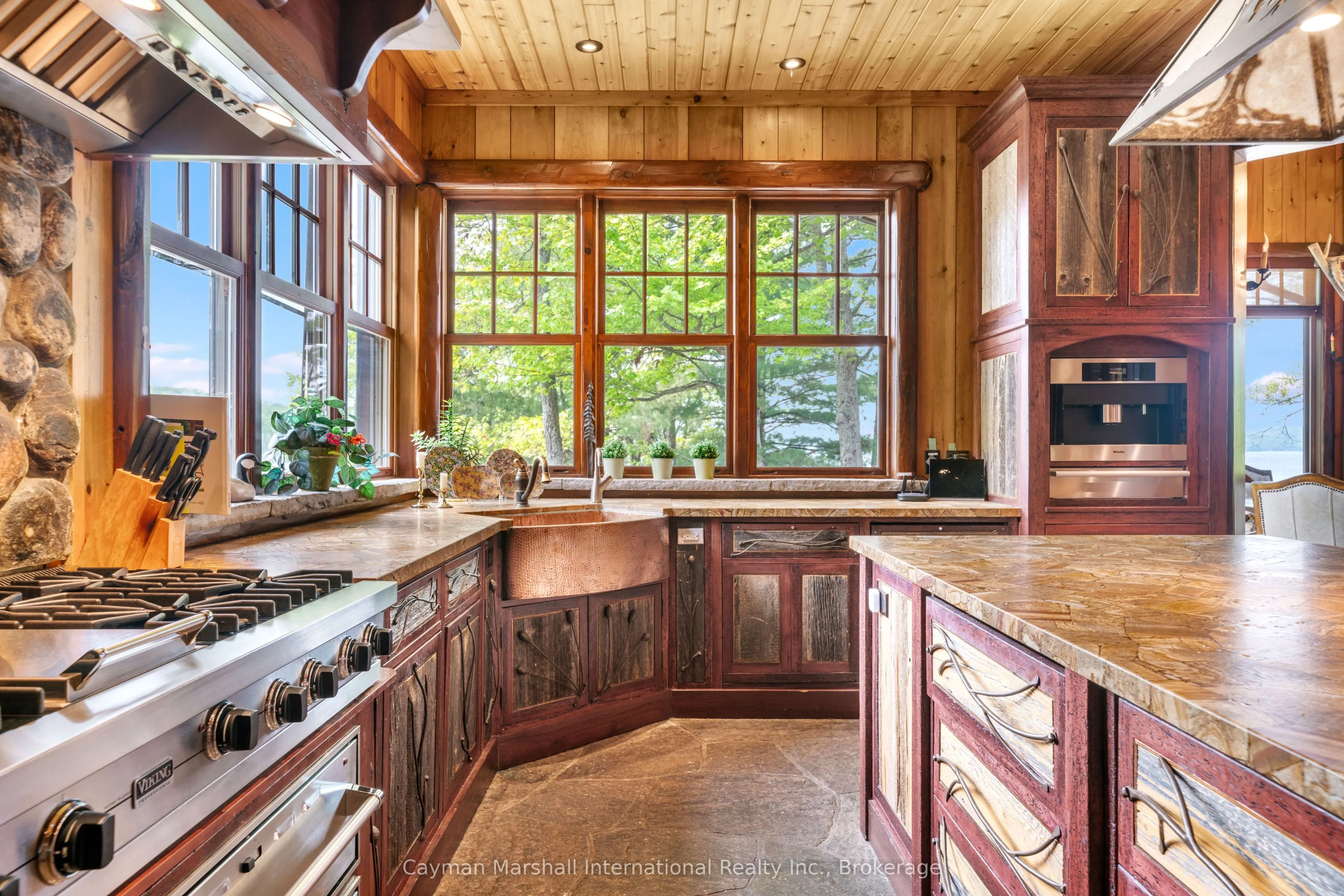 1100 Delbrooke Road, #2