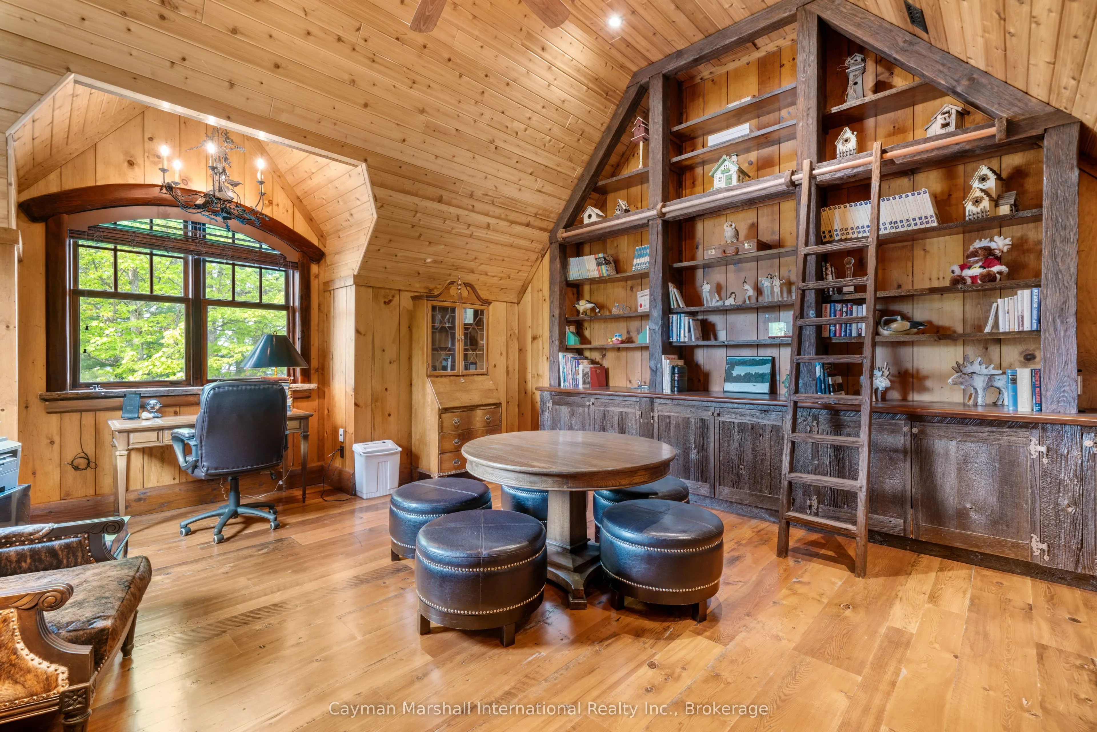 1100 Delbrooke Road, #2