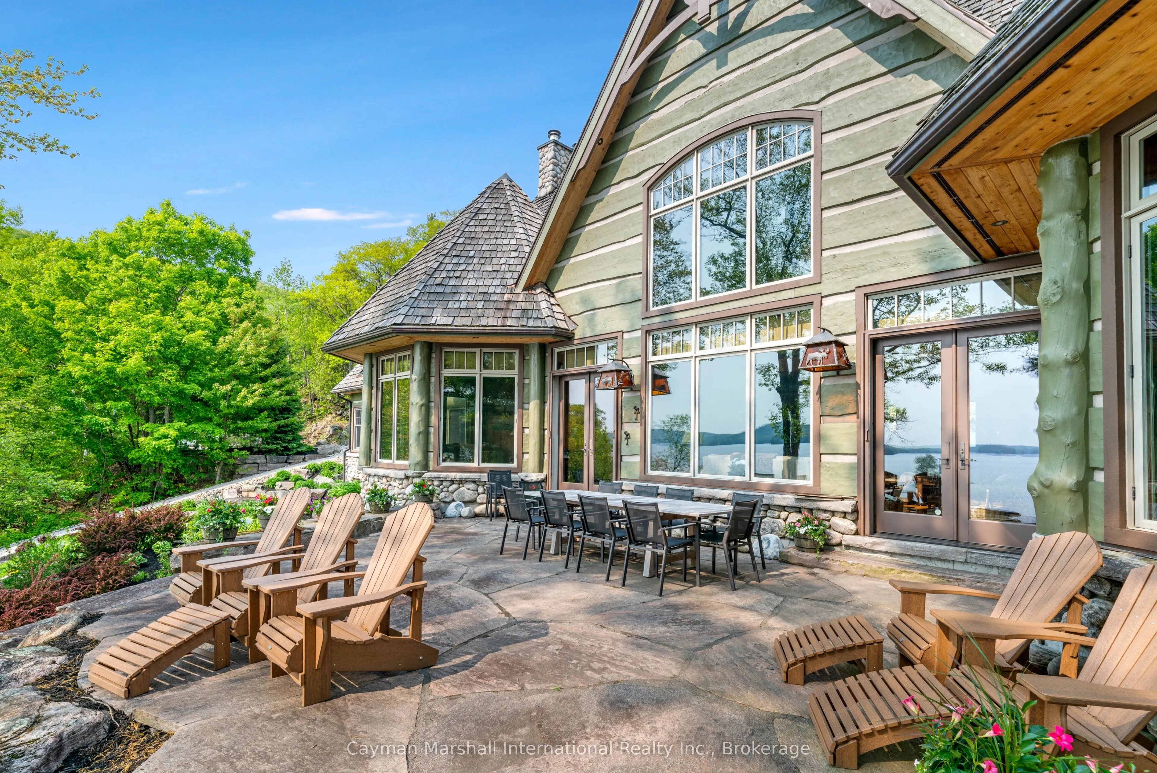 1100 Delbrooke Road, #2