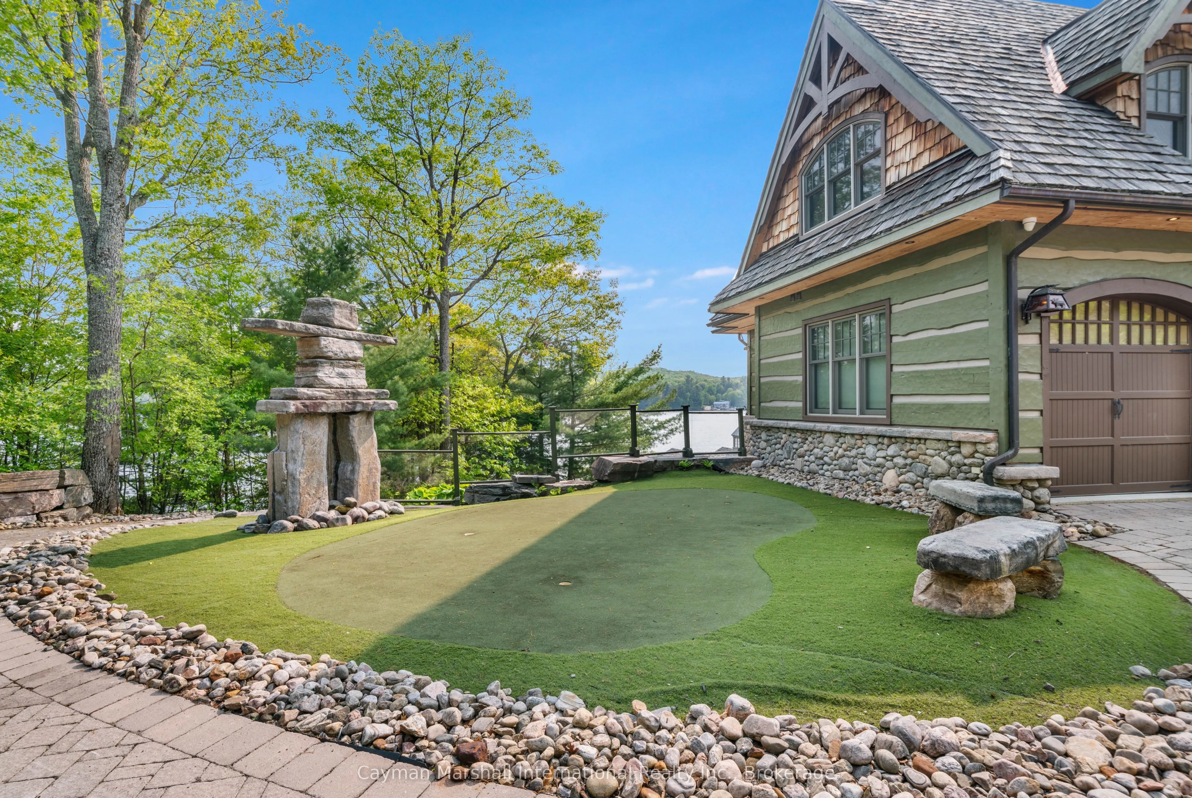 1100 Delbrooke Road, #2