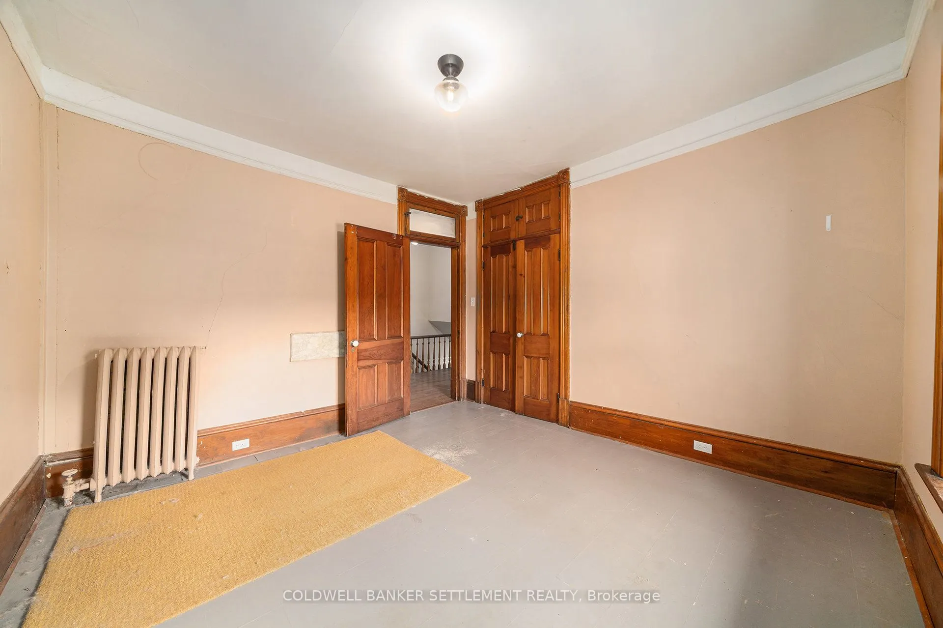 3 Drummond Street E