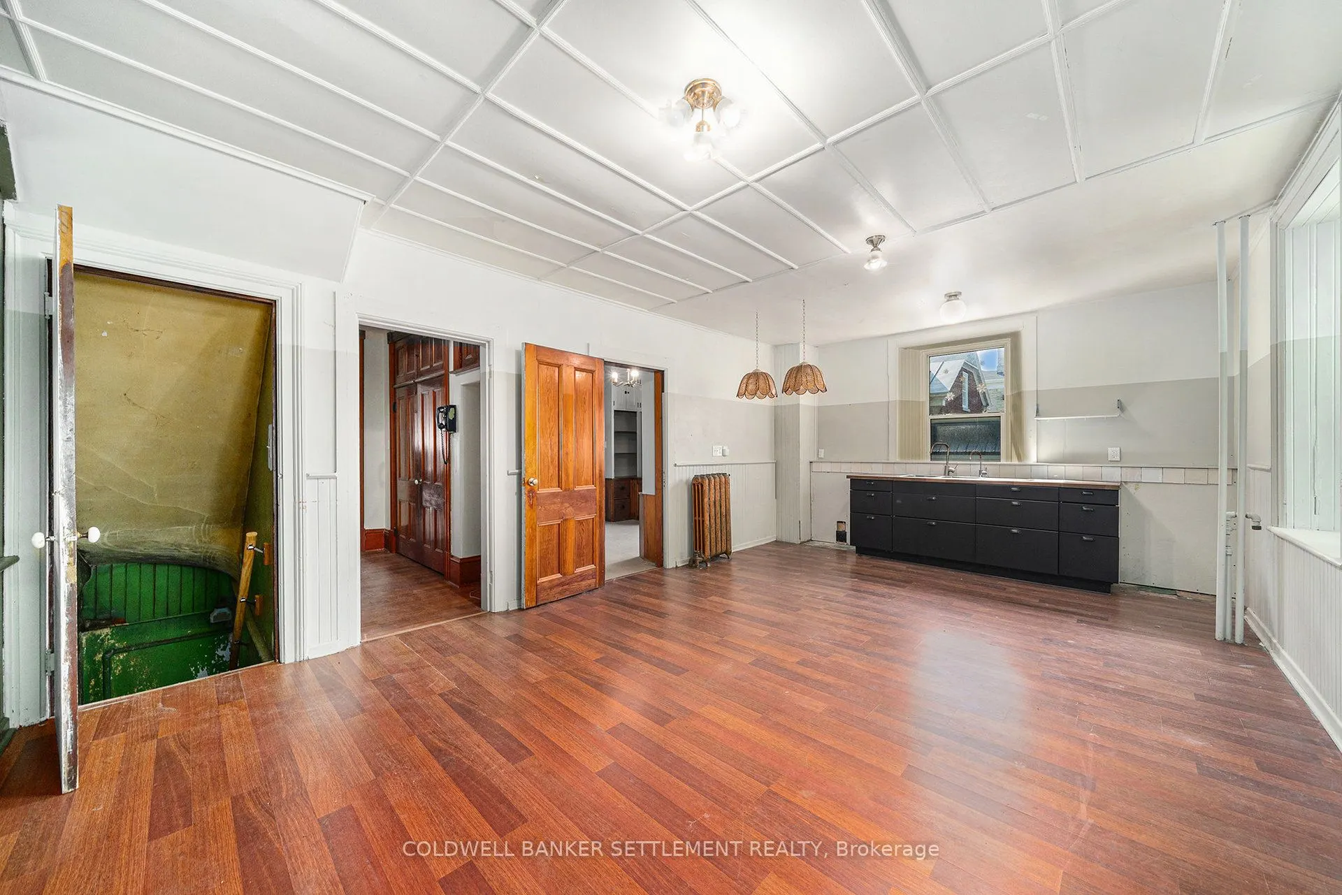 3 Drummond Street E