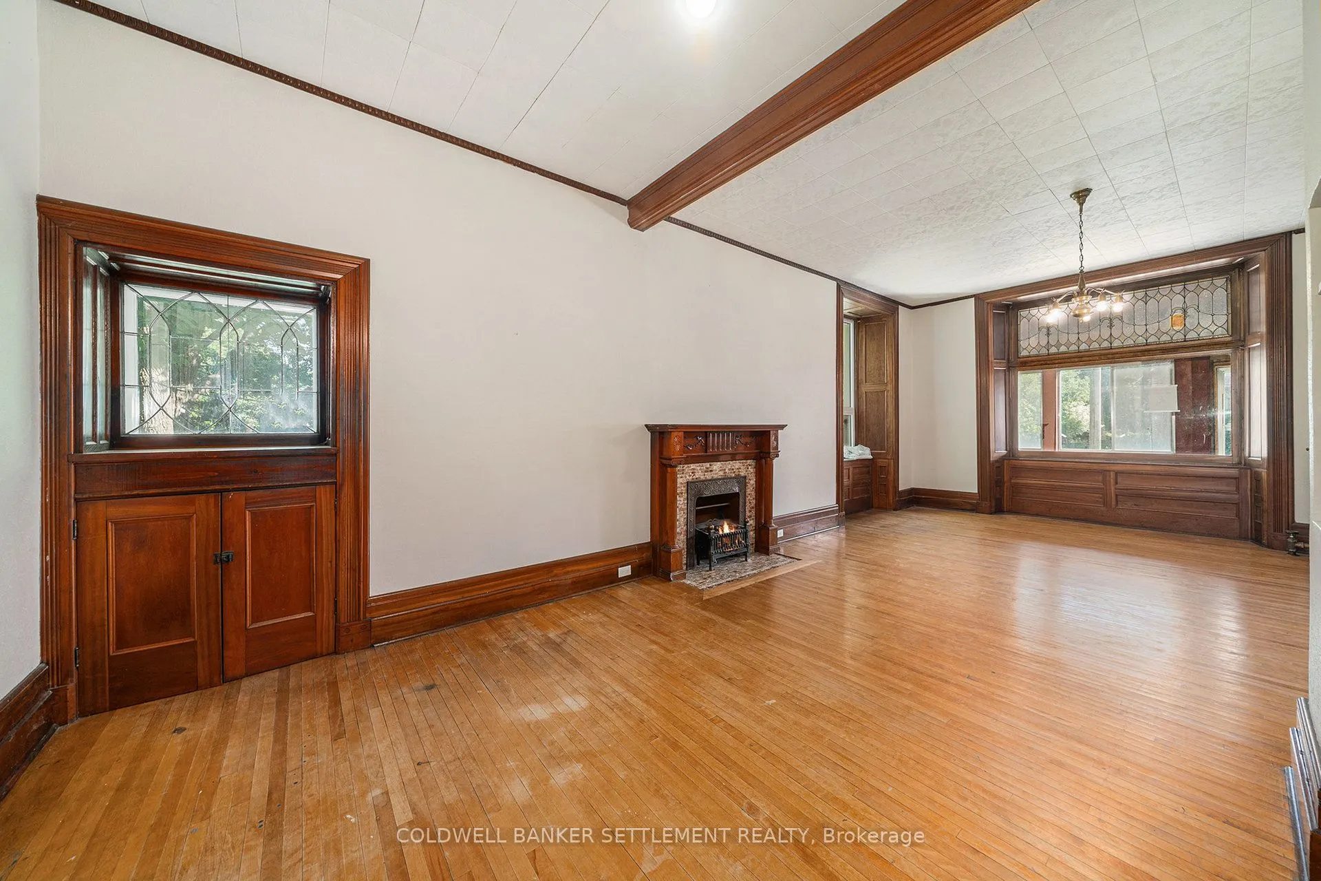 3 Drummond Street E