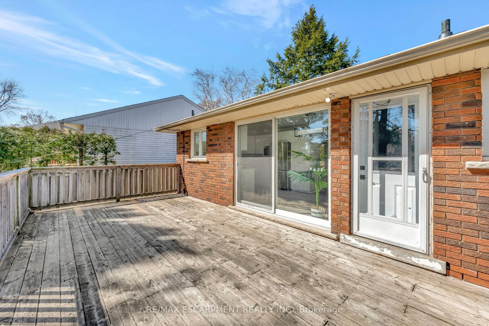 216 Sioux Road