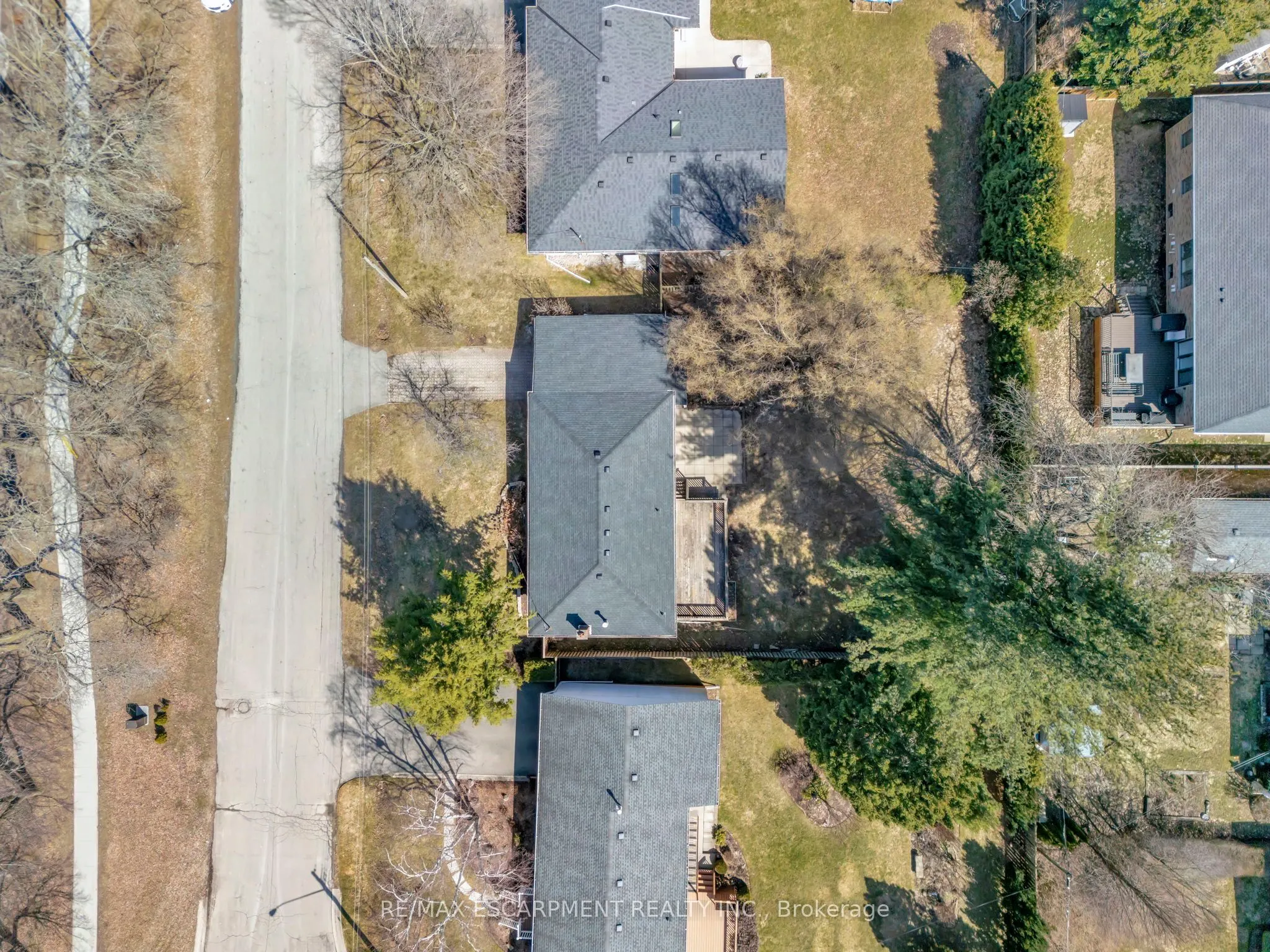 216 Sioux Road