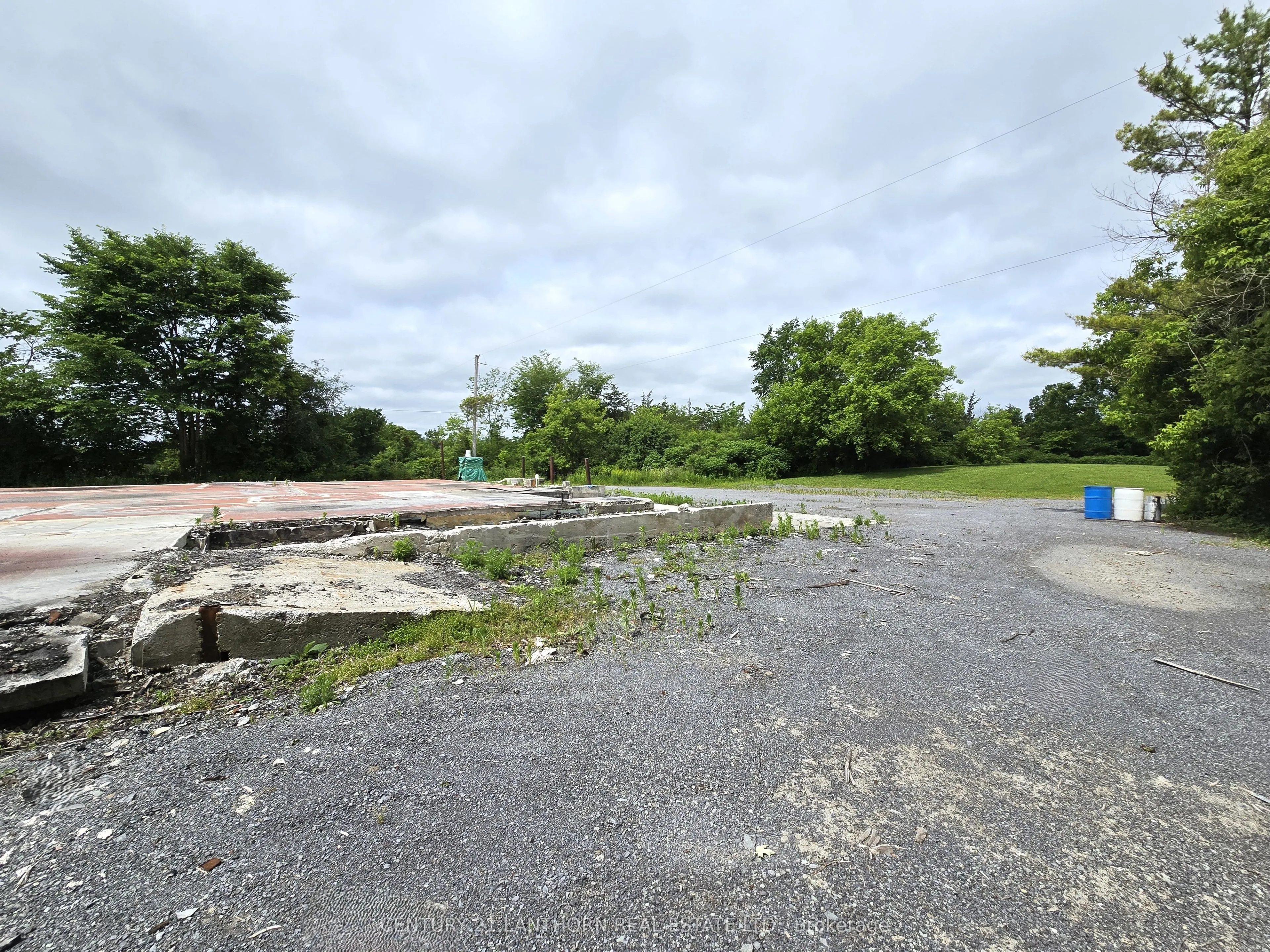 3987 County Road 1 East Road
