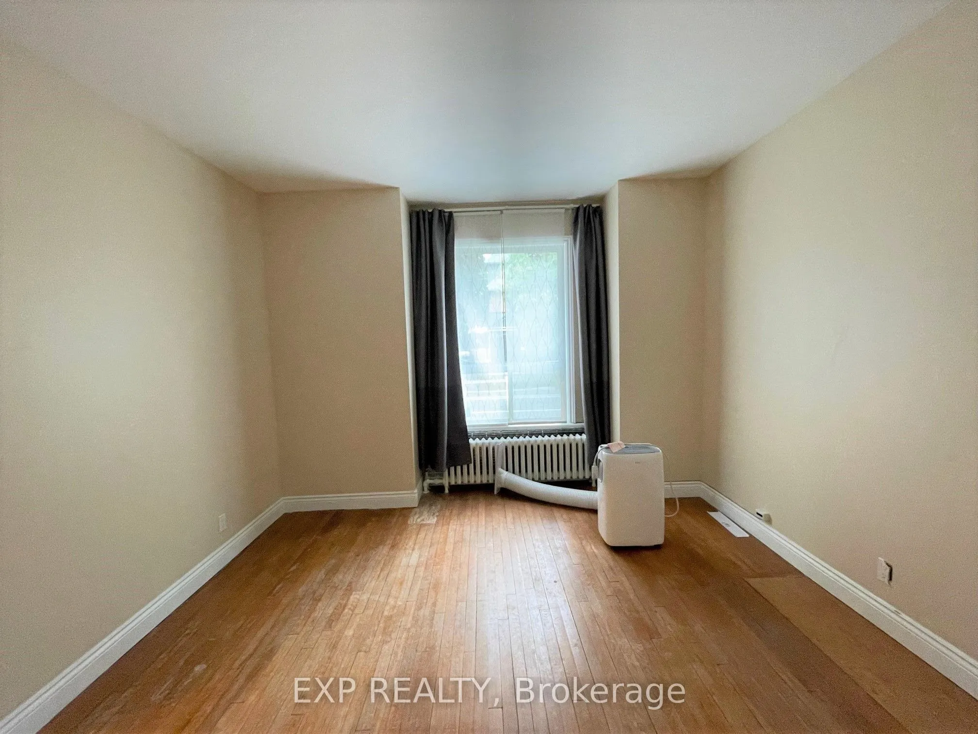 166 Stewart Street, #A