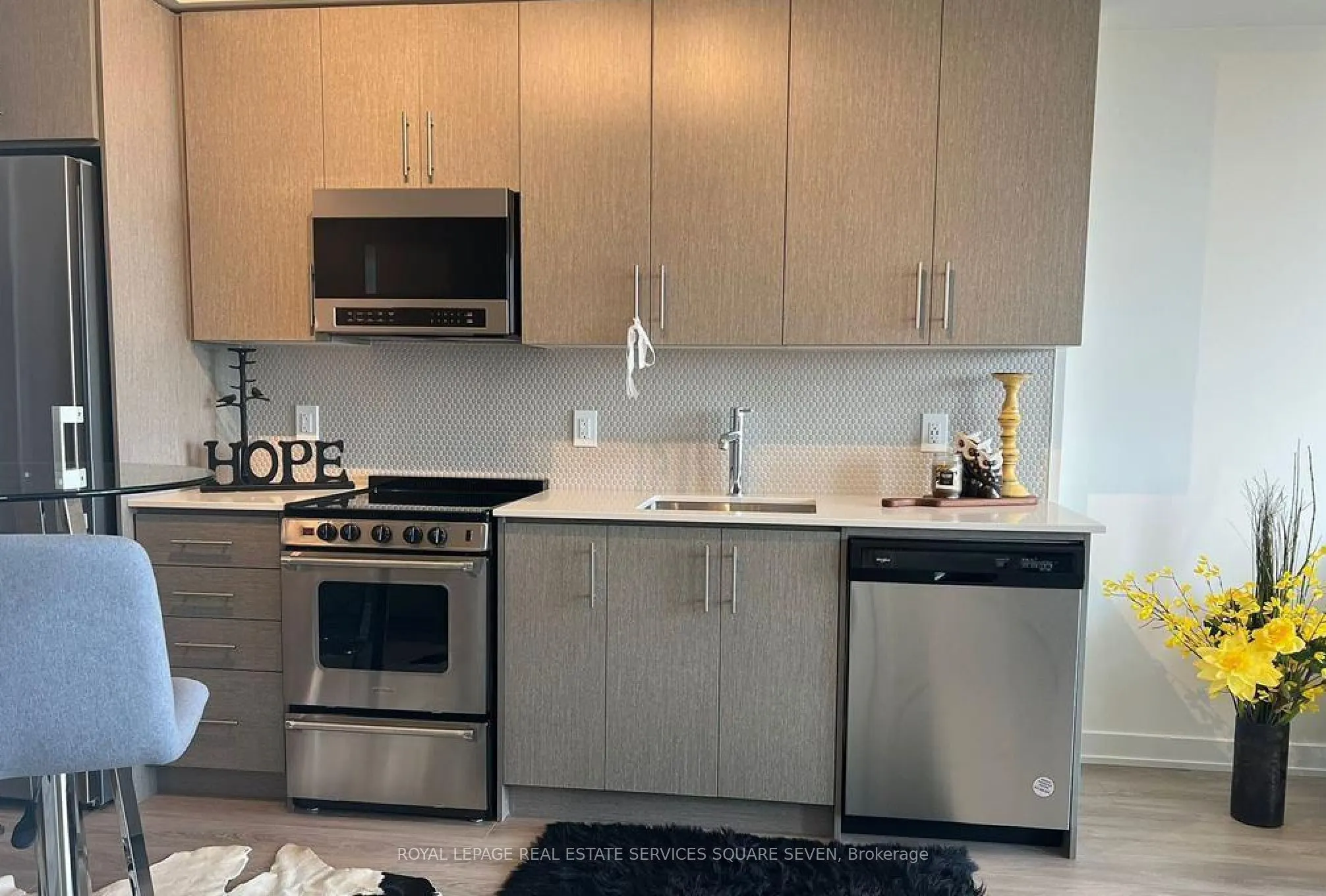 212 King William Street, #1301