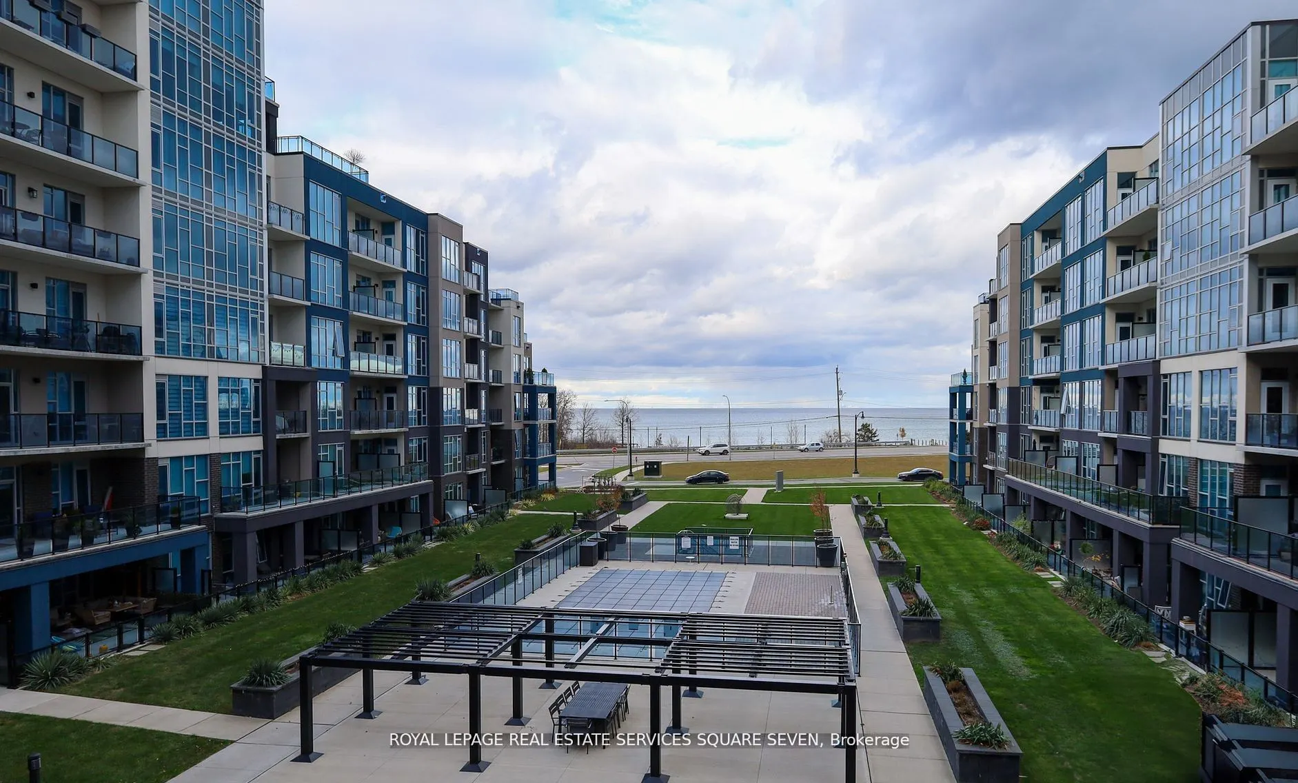 16 Concord Place, #139