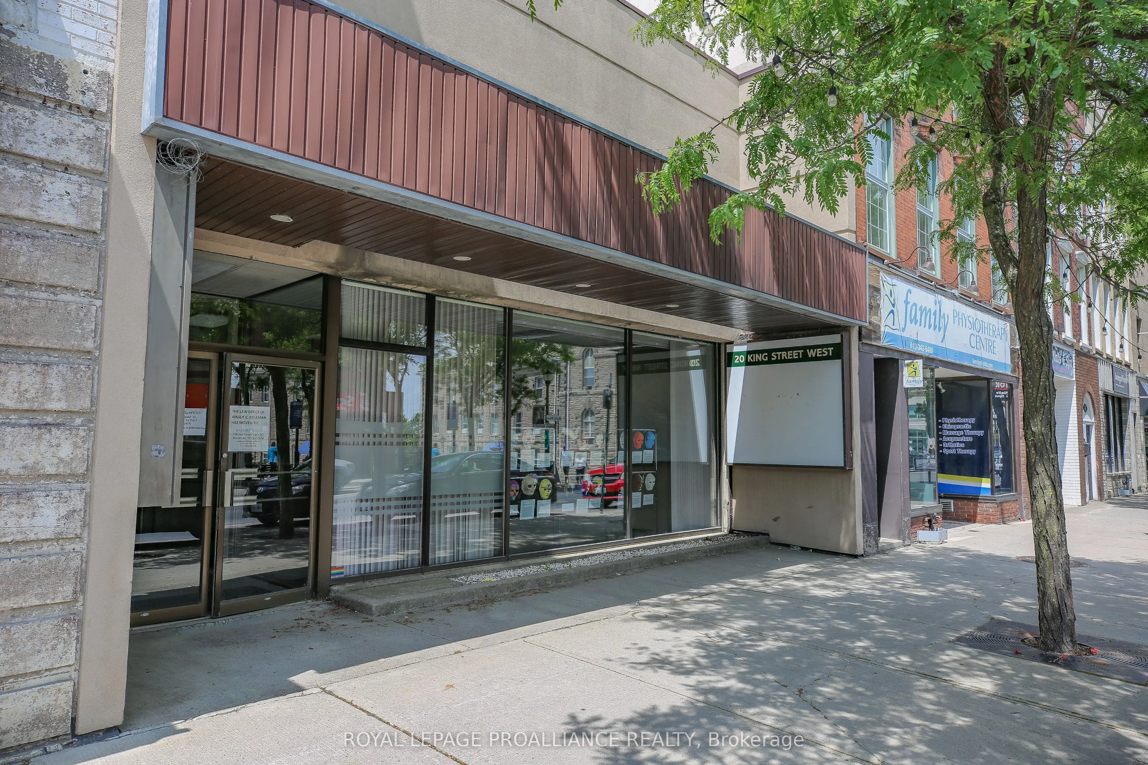 20 King Street W