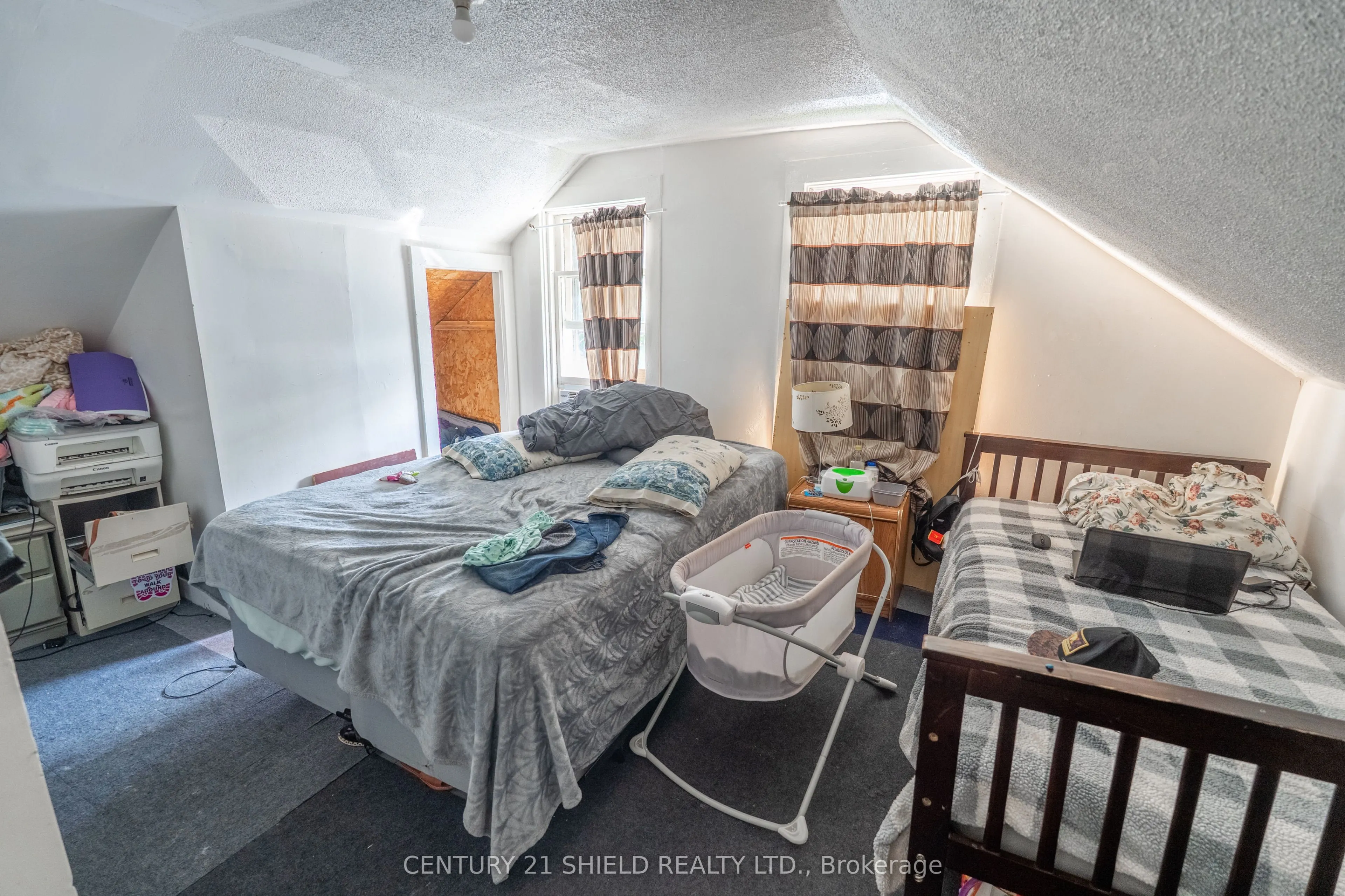 42-46 Marlborough Street S