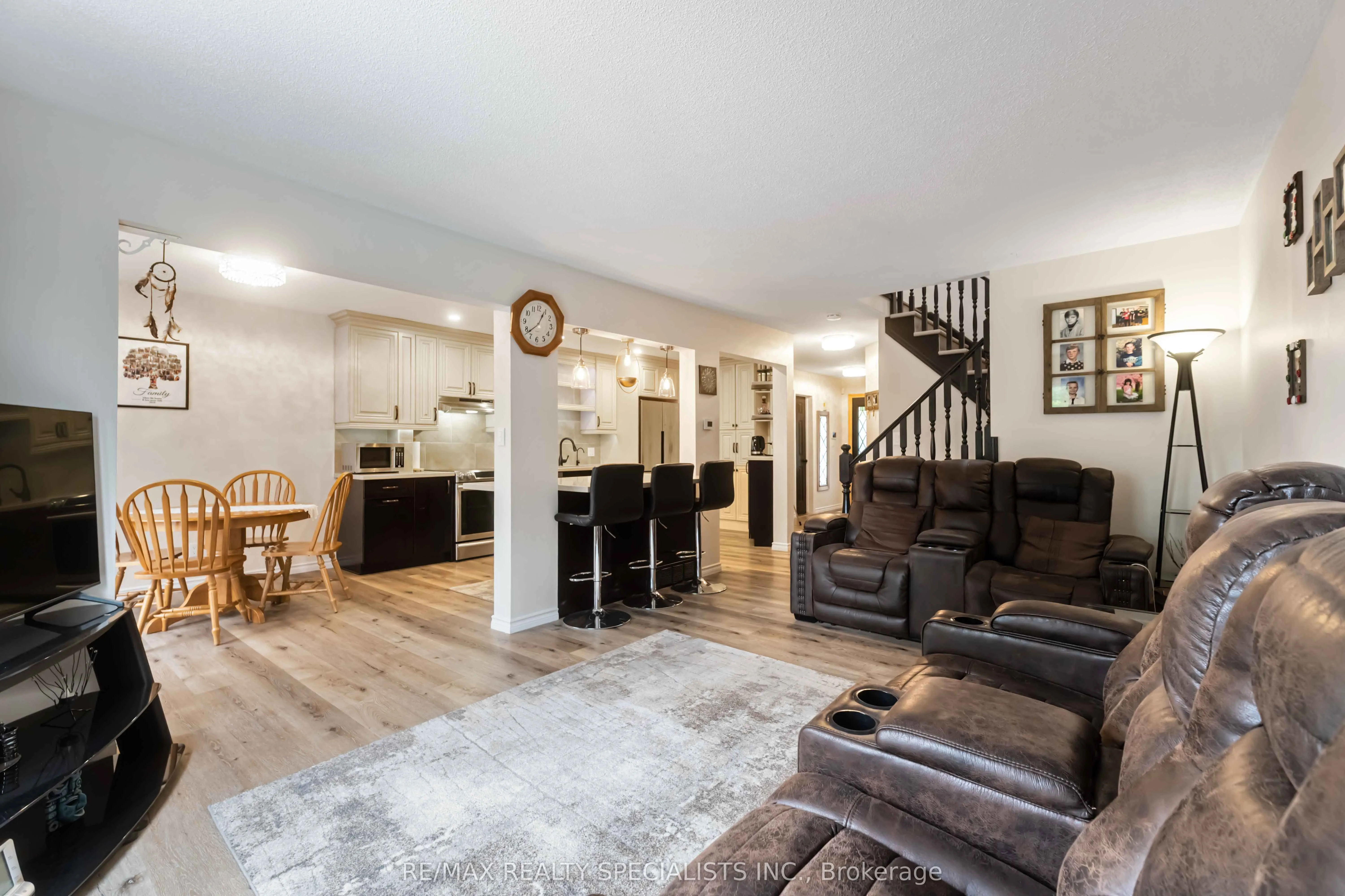 17 Rannie Court