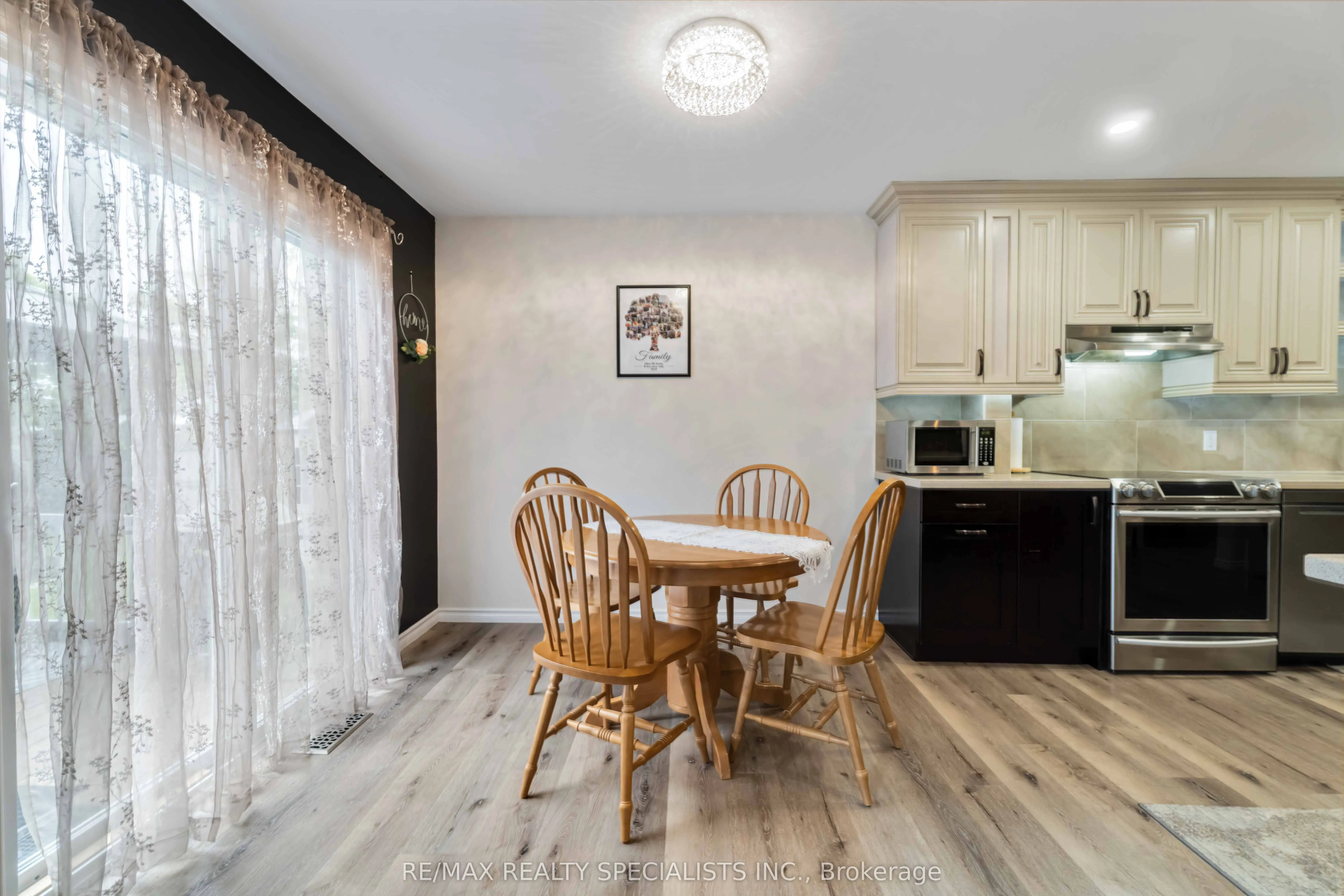 17 Rannie Court
