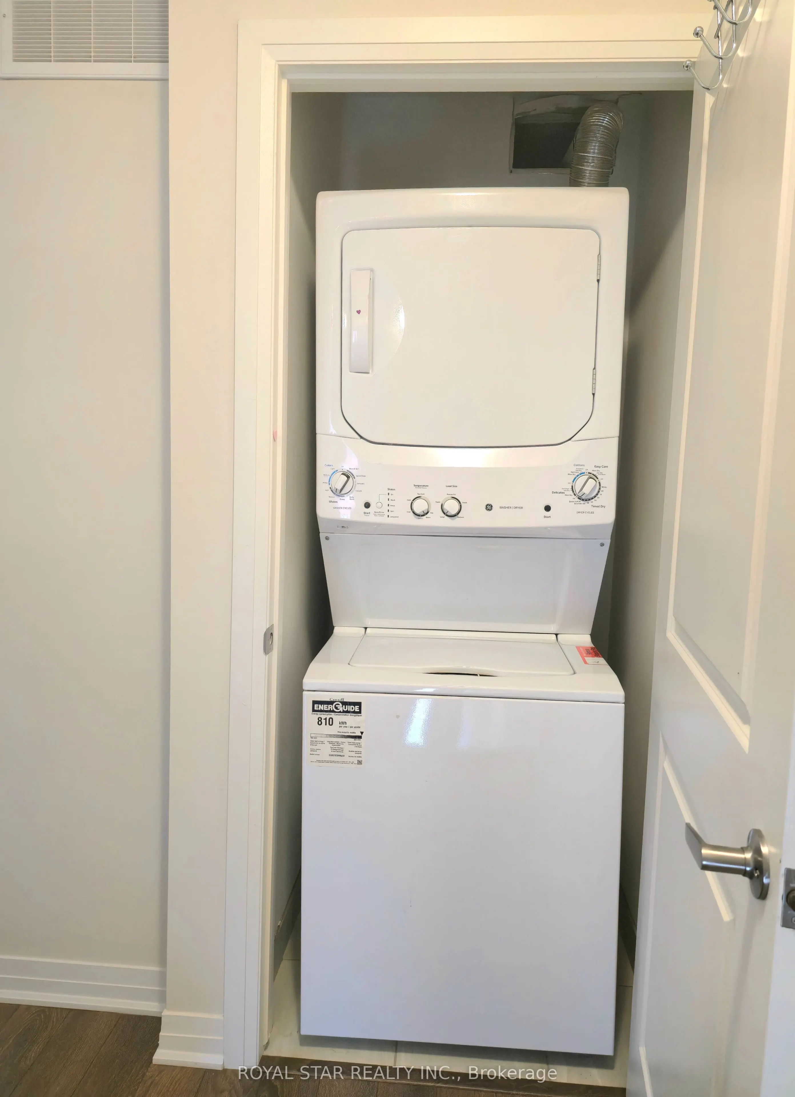 2 Willow Street, #33