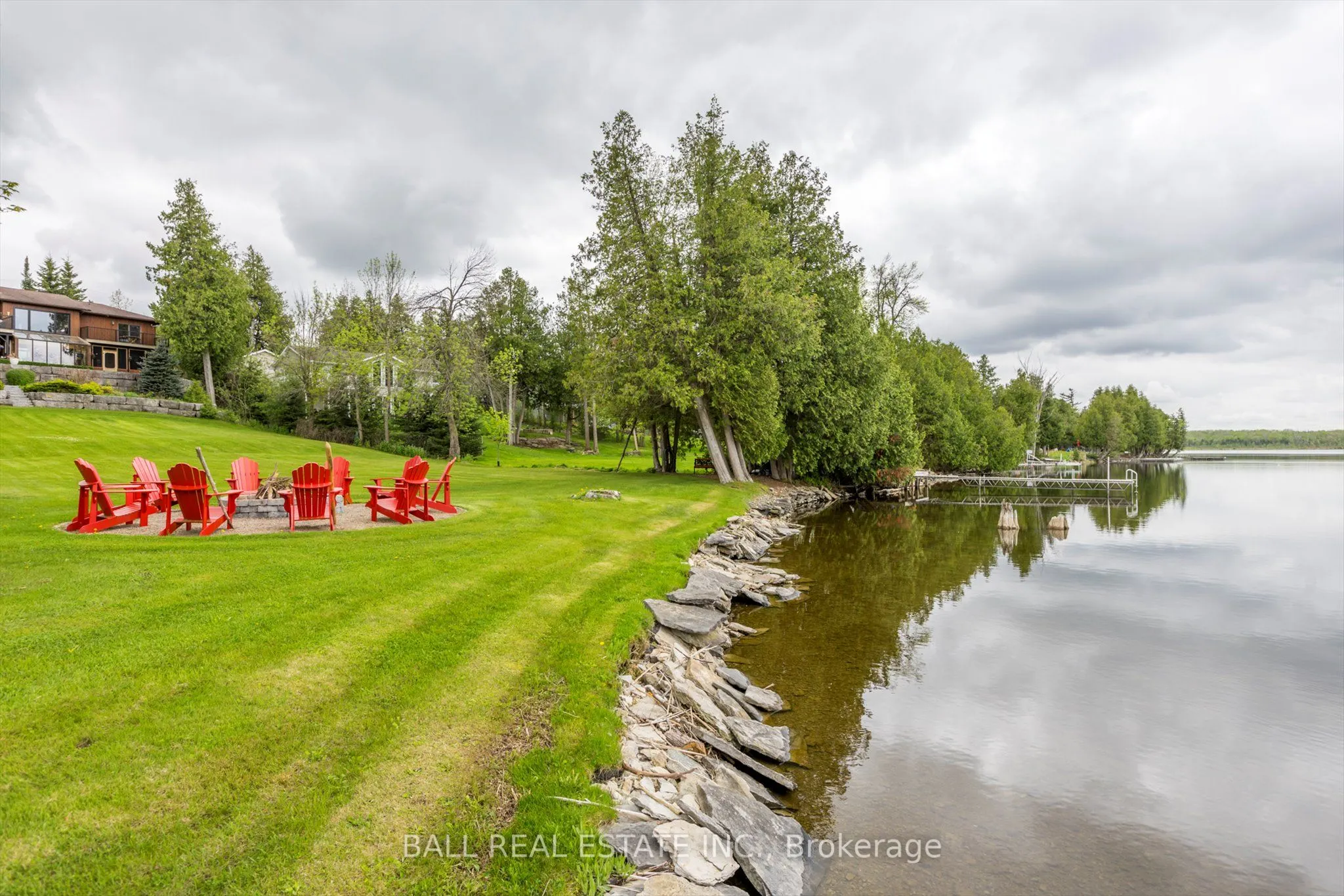 110 Lakeview Drive