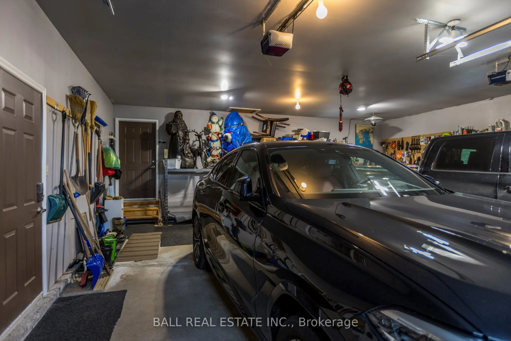 110 Lakeview Drive