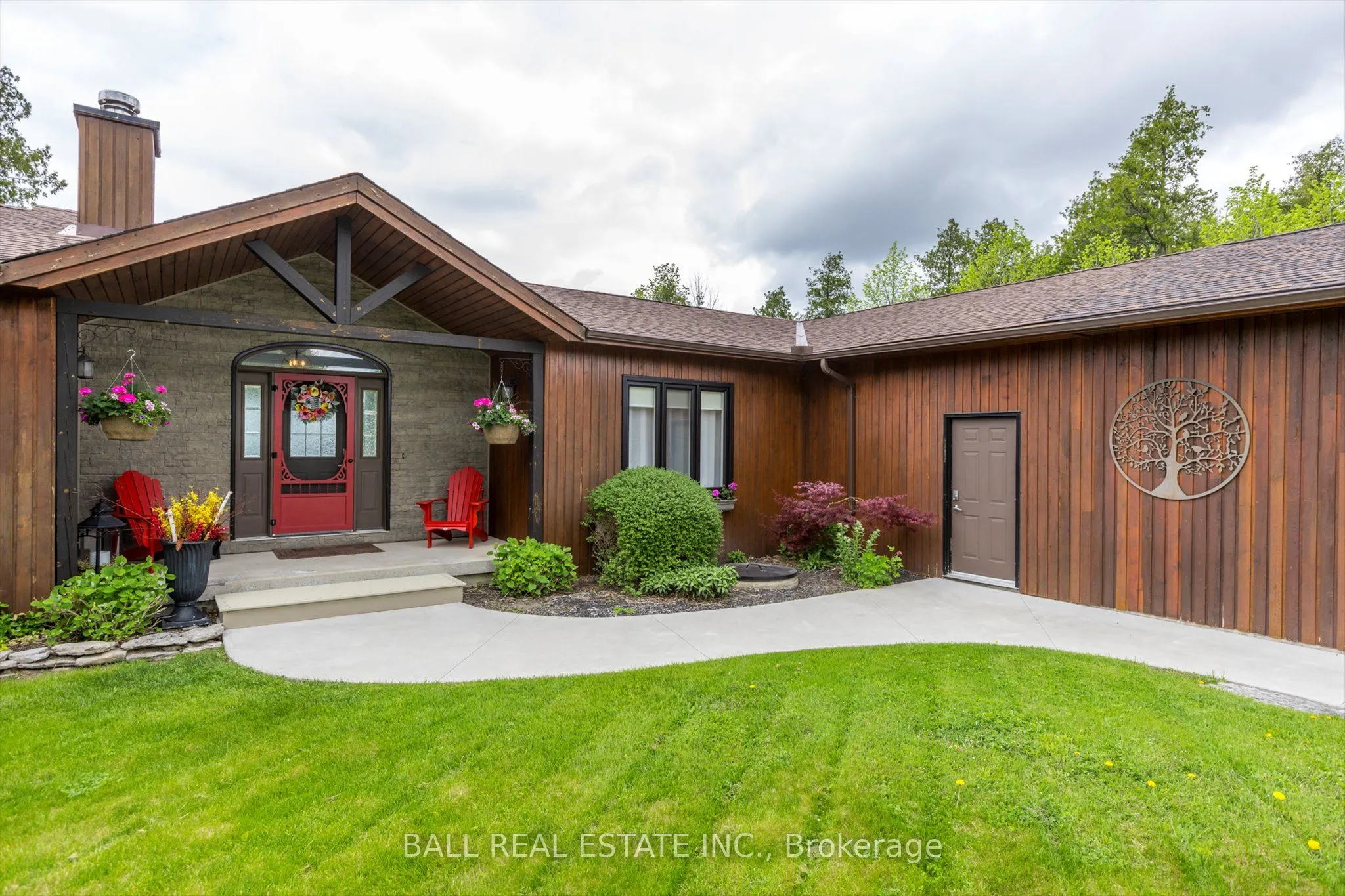 110 Lakeview Drive
