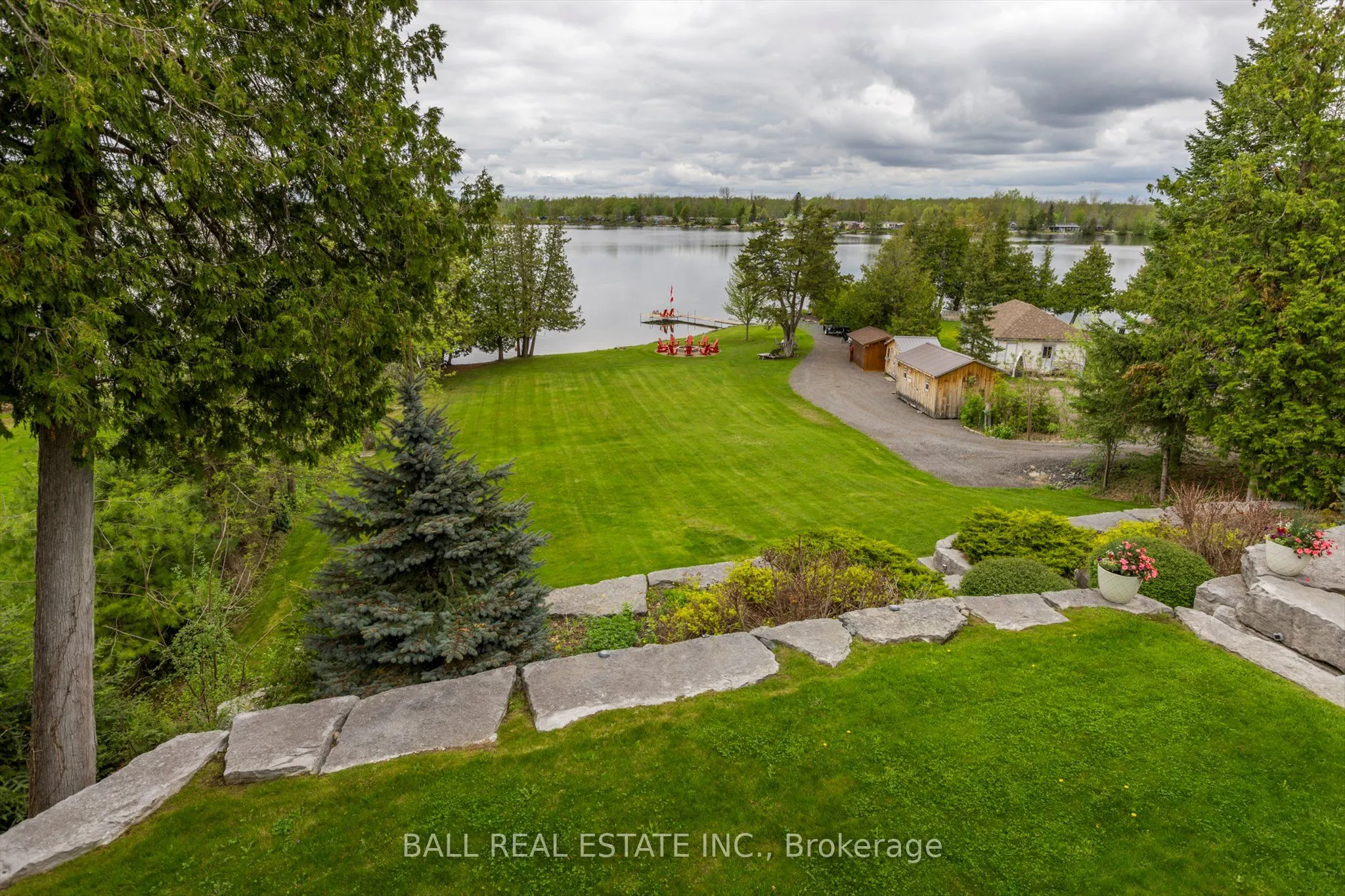 110 Lakeview Drive