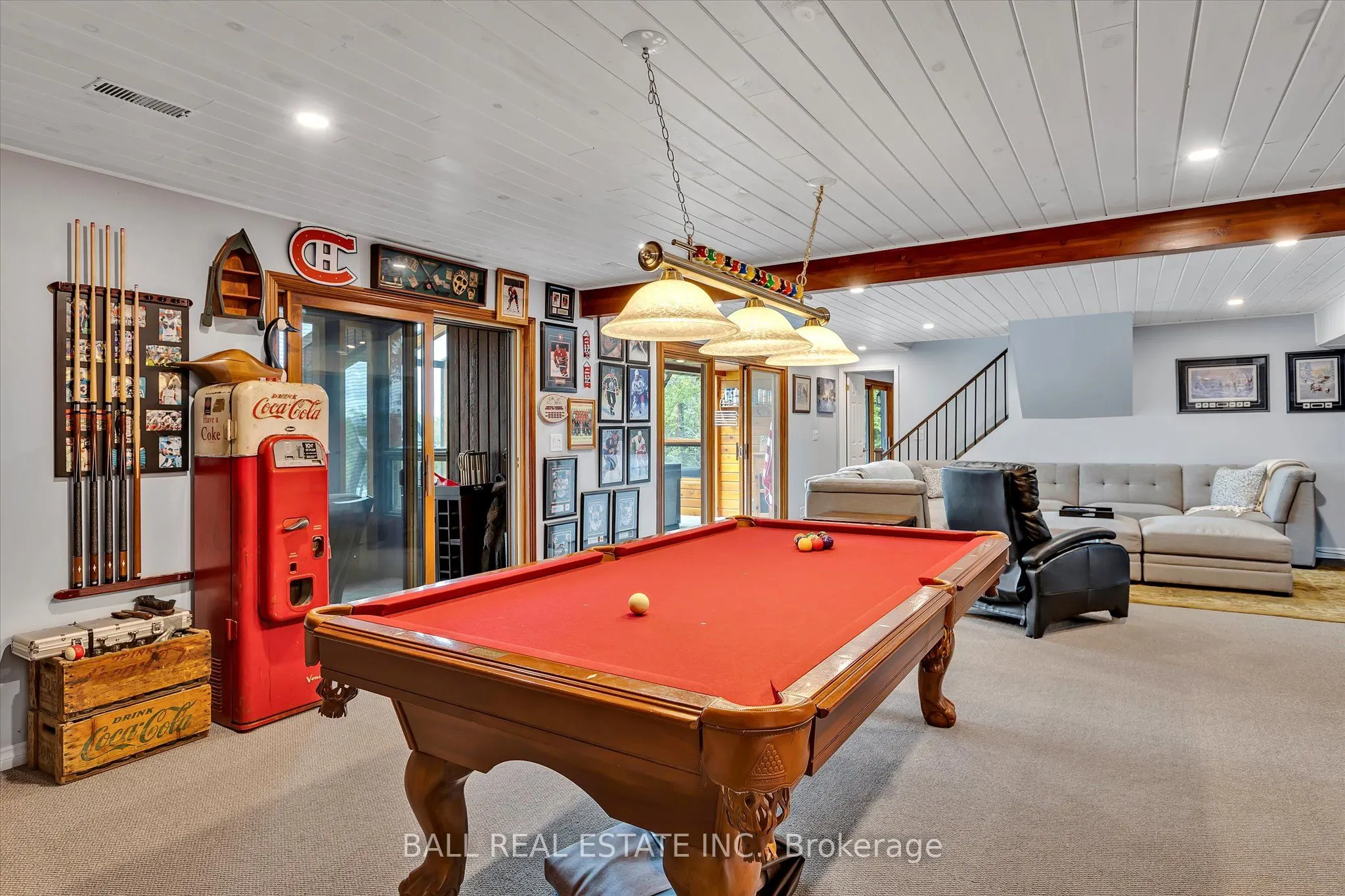 110 Lakeview Drive