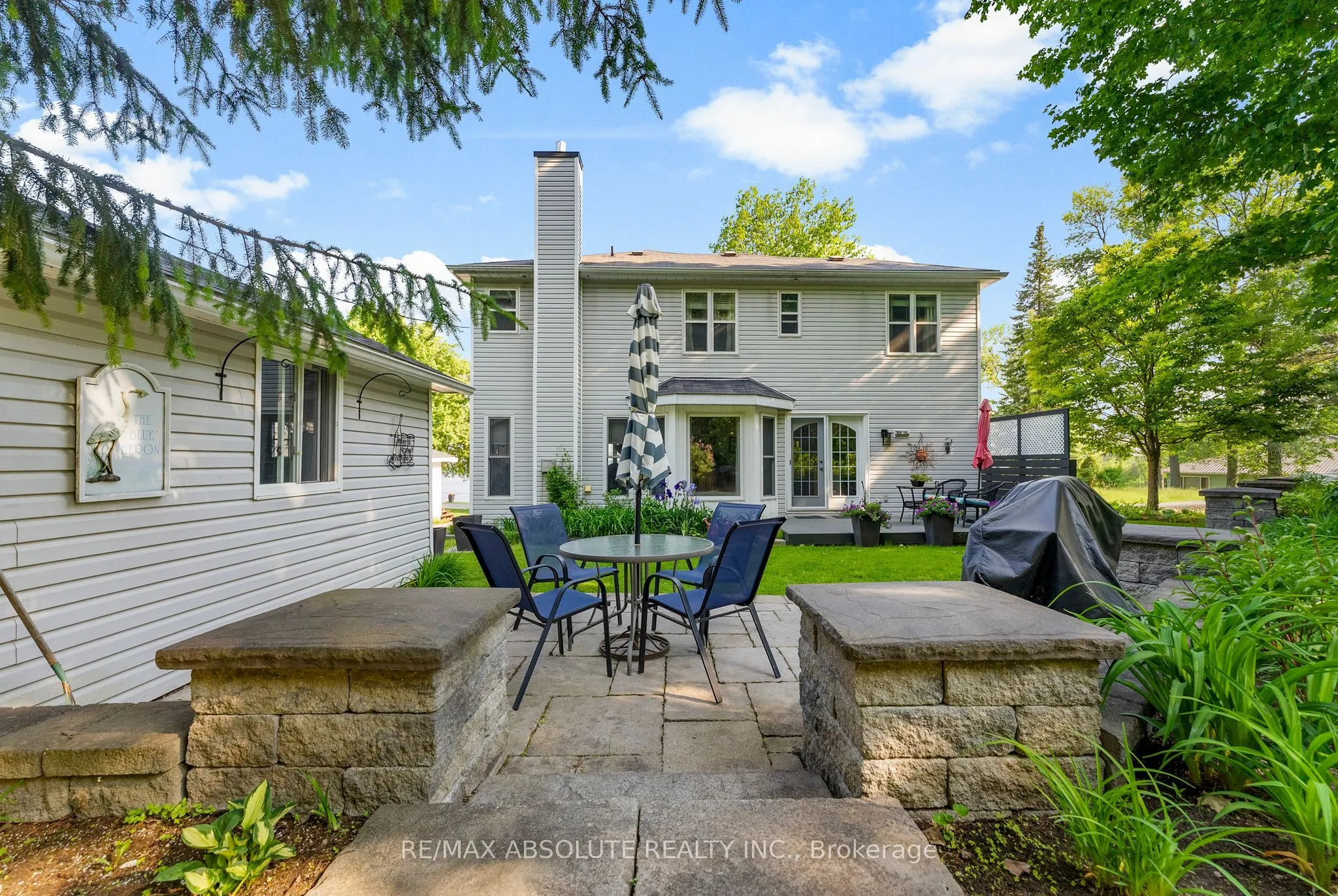813 Archibald Street
