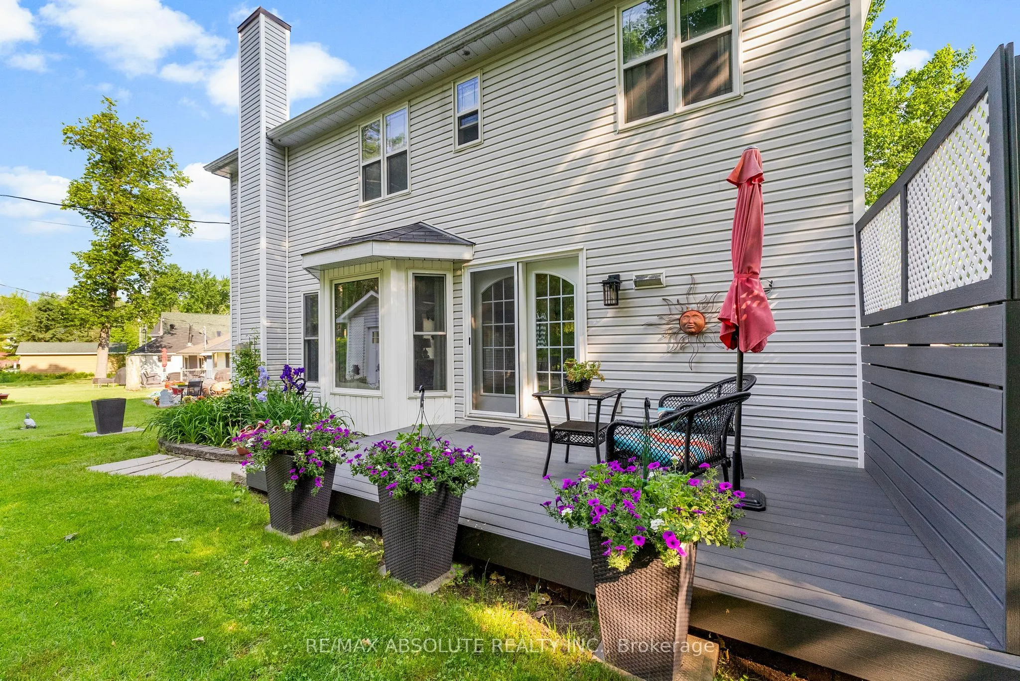 813 Archibald Street