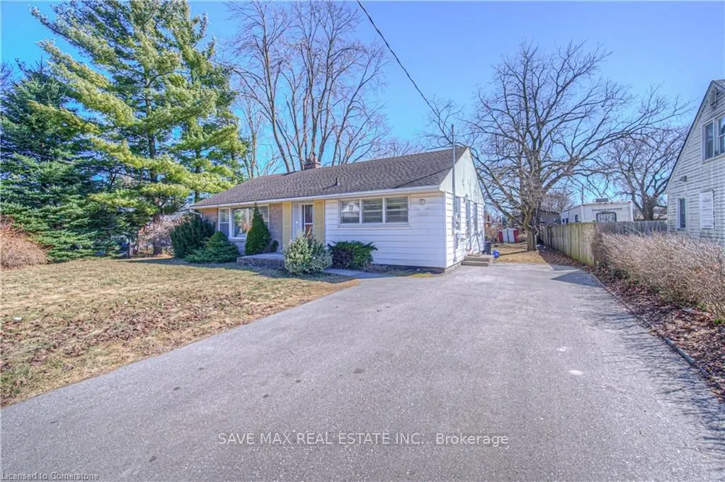 153 Ballantyne Avenue
