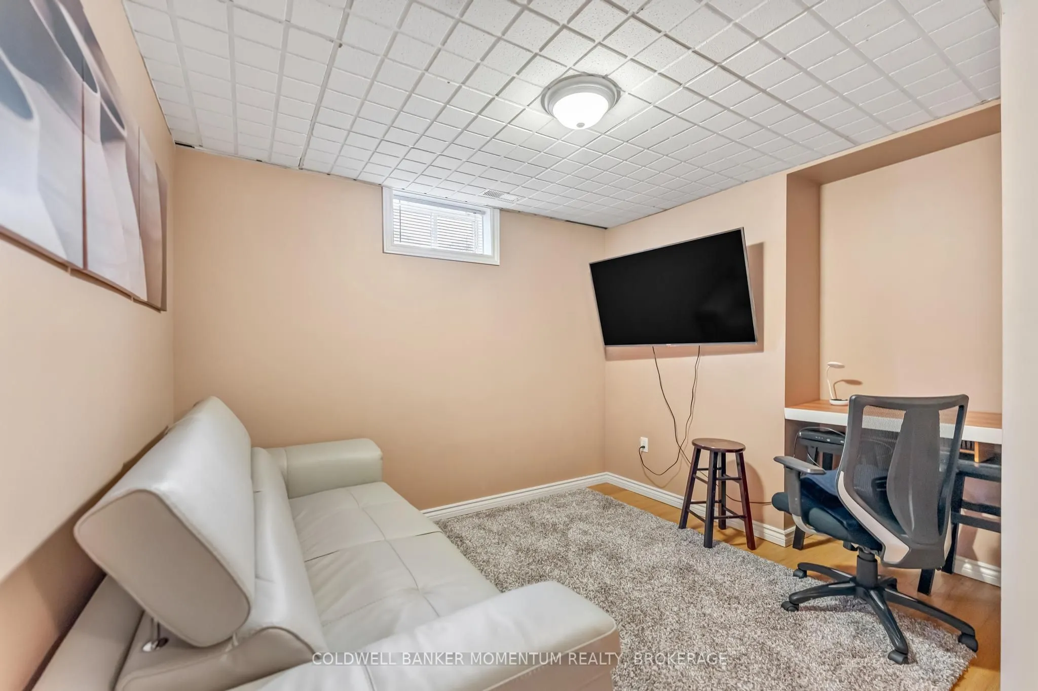 163 Crysler Crescent