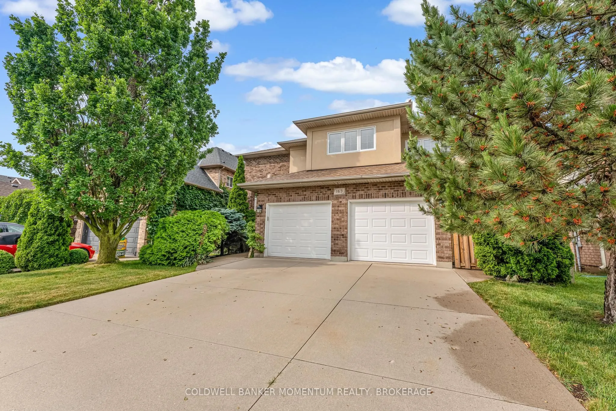 163 Crysler Crescent