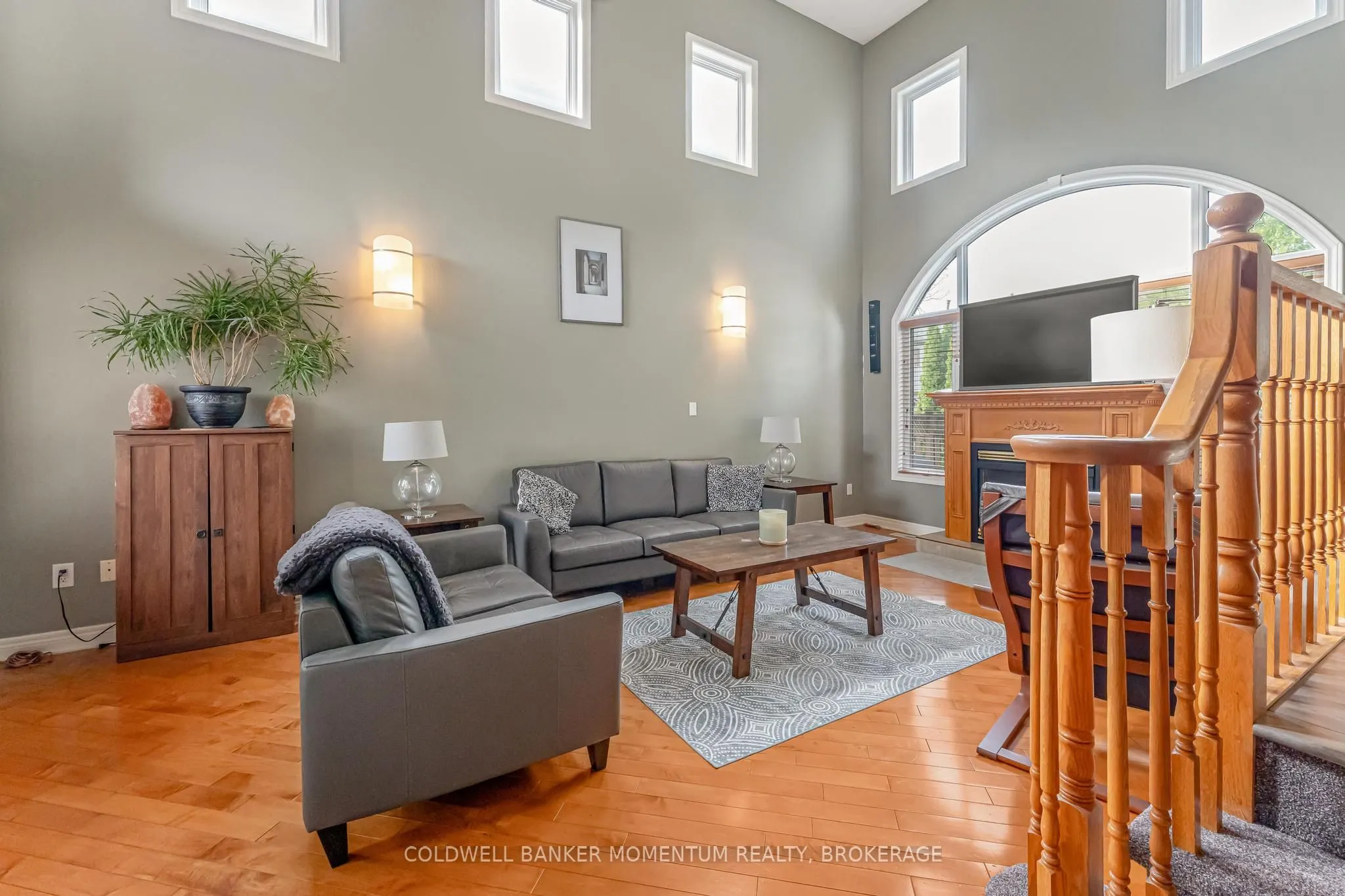 163 Crysler Crescent