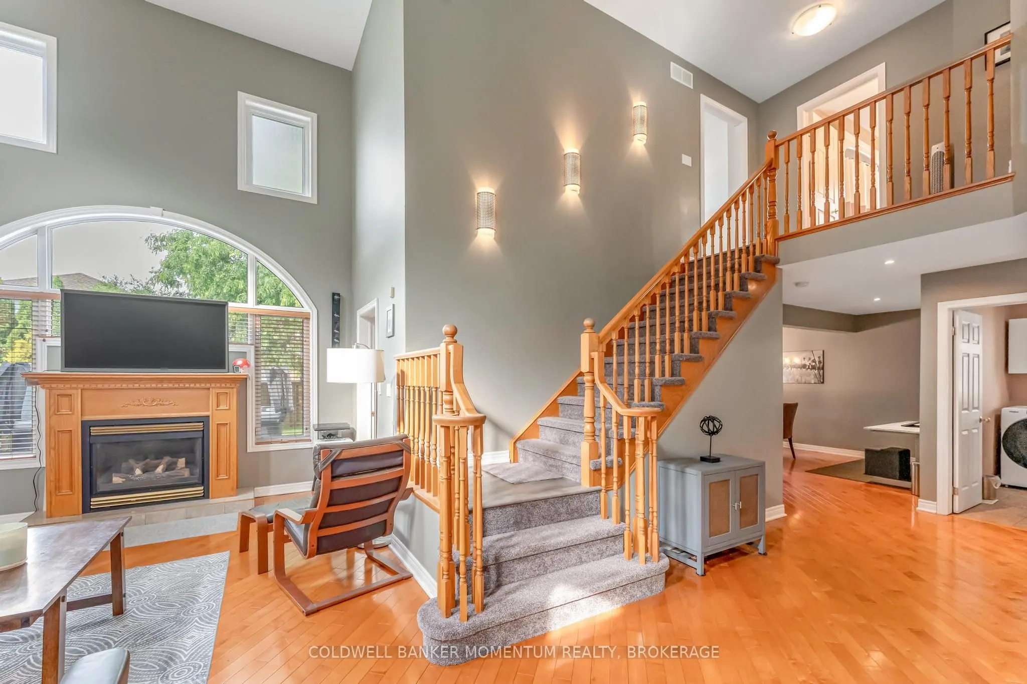 163 Crysler Crescent