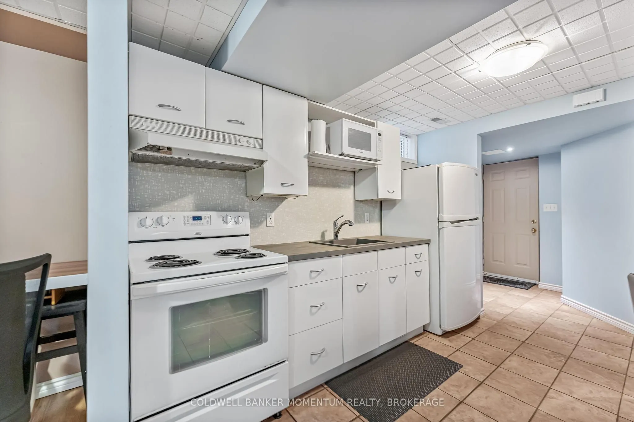 163 Crysler Crescent