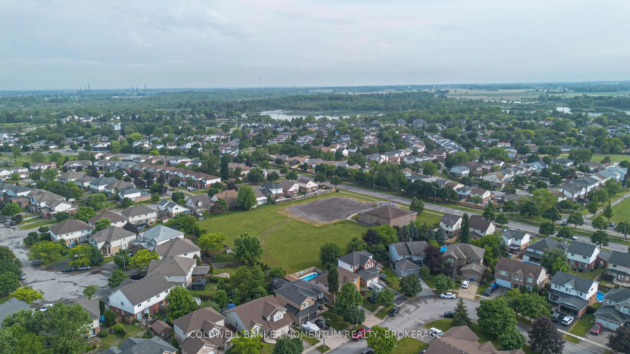 163 Crysler Crescent