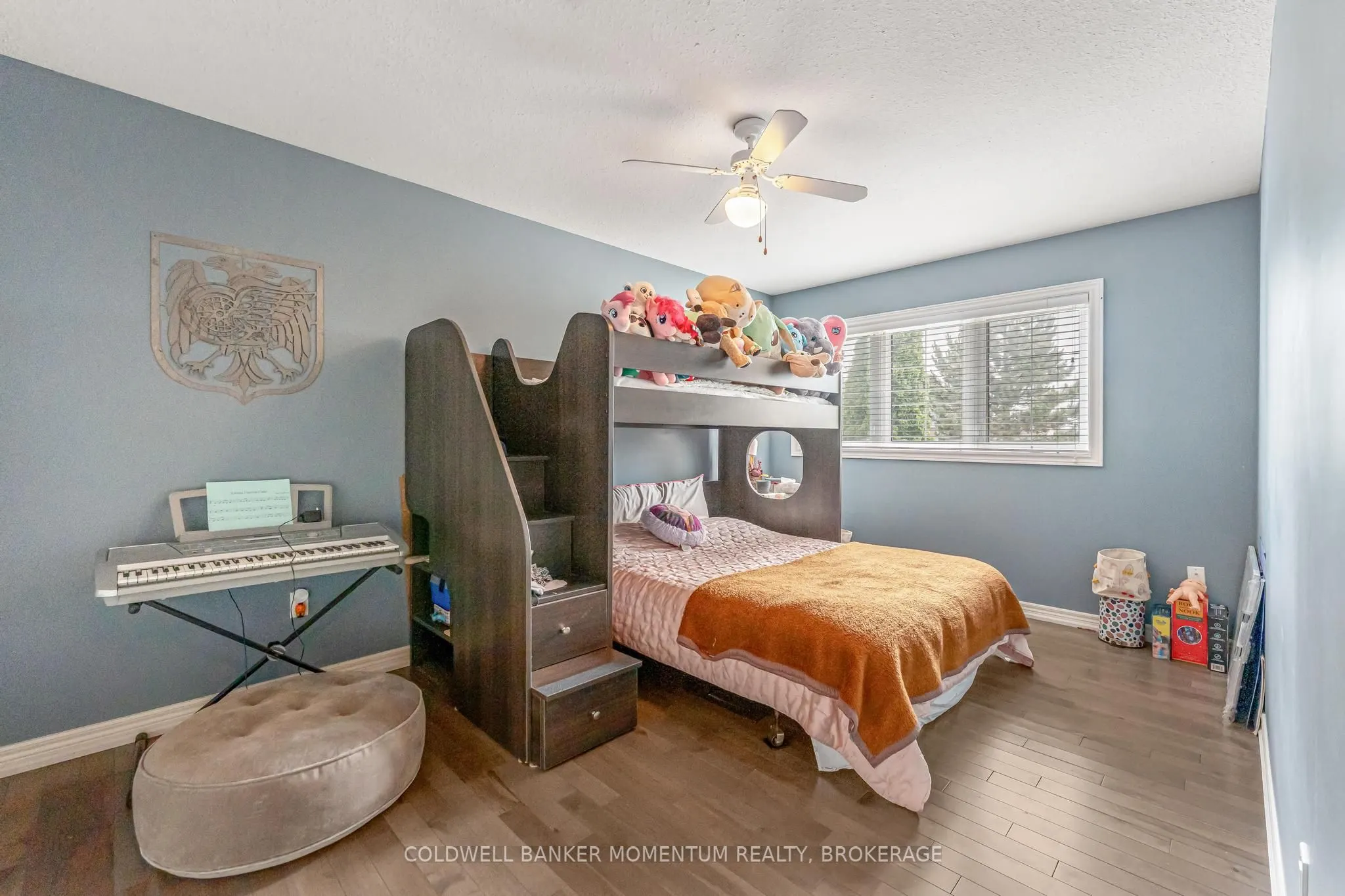 163 Crysler Crescent